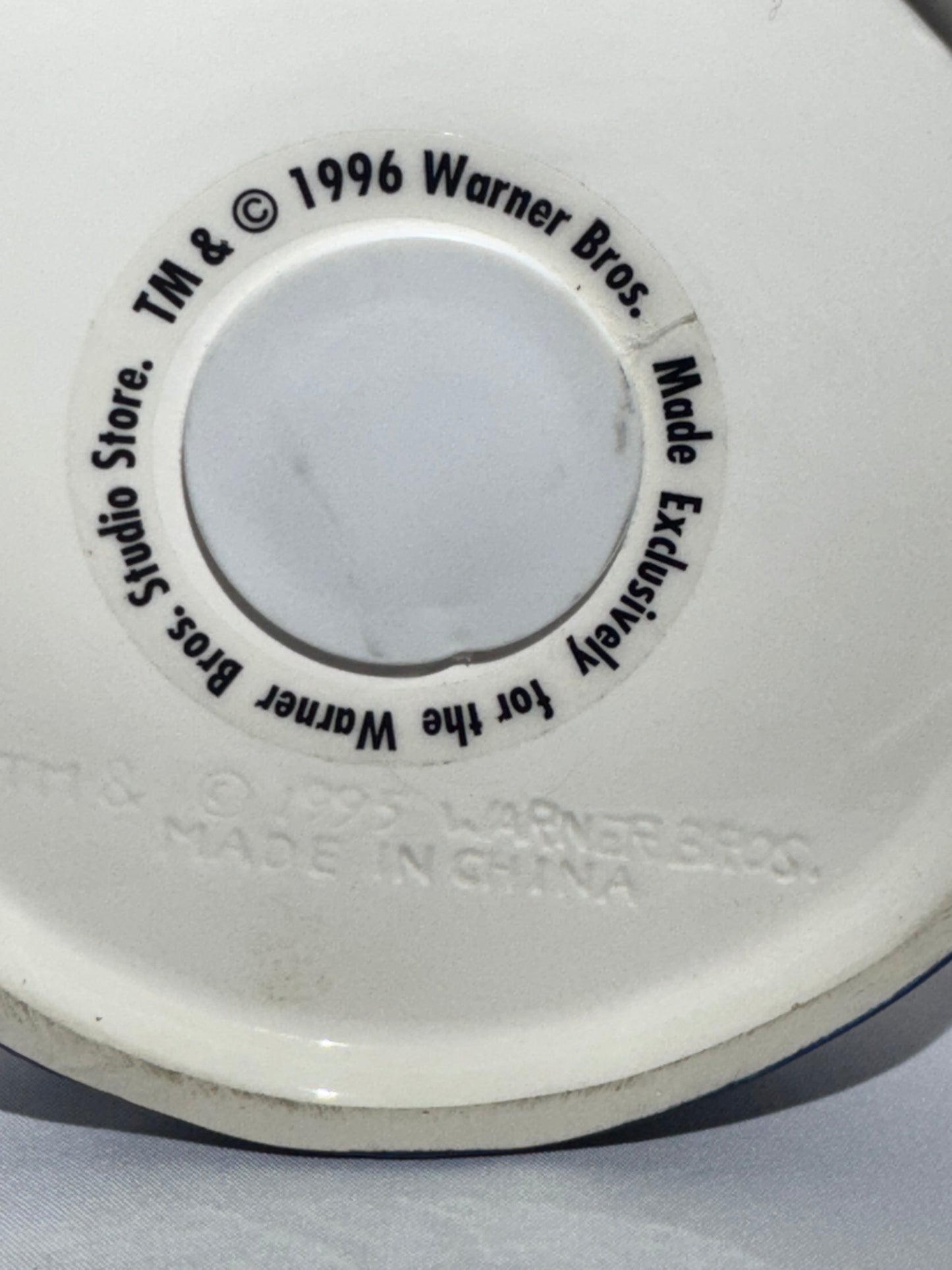 Looney Tunes Warner Bros. Tweety Bird Ceramic Piggy Bank – 1995/1996 – With Stopper