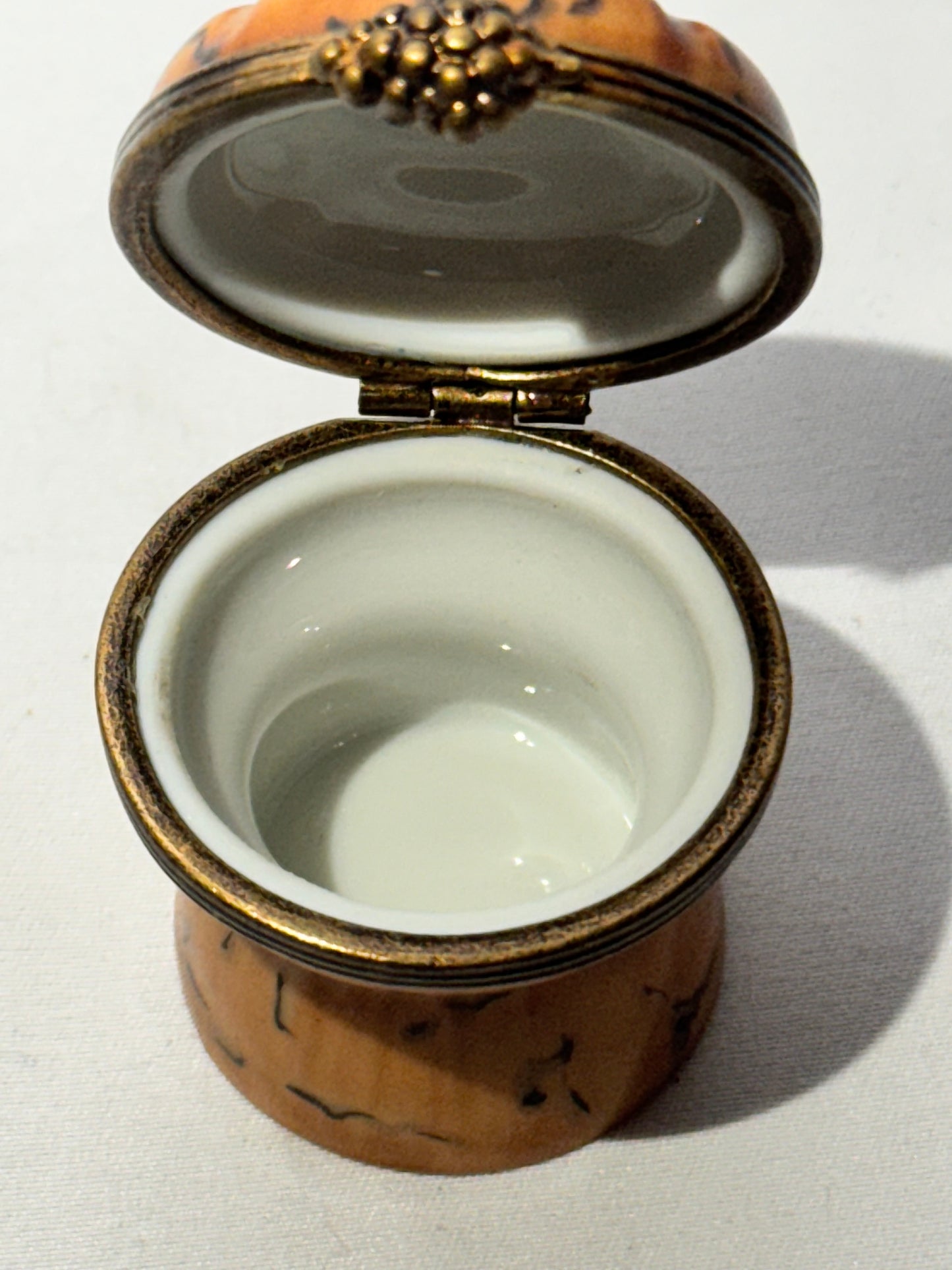 Vintage Limoges “Champagne de France” Porcelain Trinket Box – Hand Painted – Signed – Grape Clasp