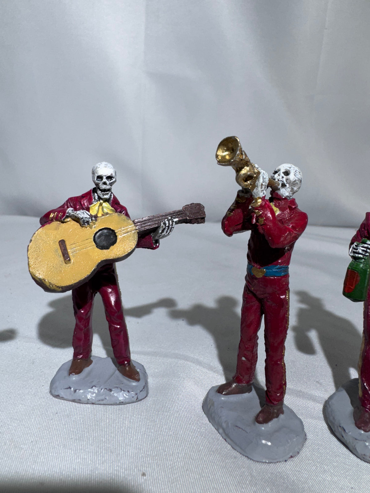 Lemax Spooky Town Fiesta De Los Muertos Set of 6 #52309 – 5 Figures – Missing 1