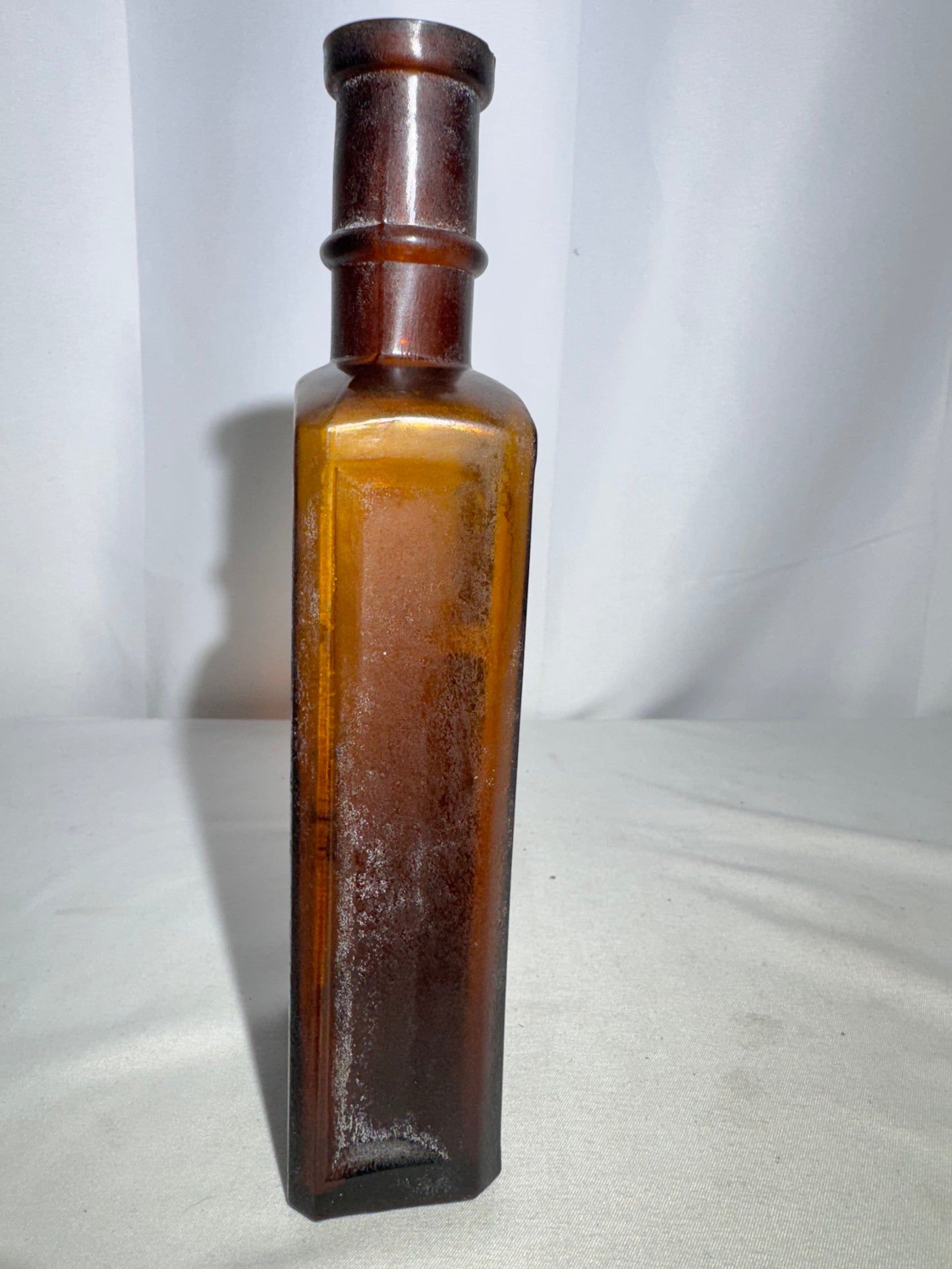Vintage Amber Glass Apothecary Bottle Roehl’s Reliable Hair Restorer Embossed Antique