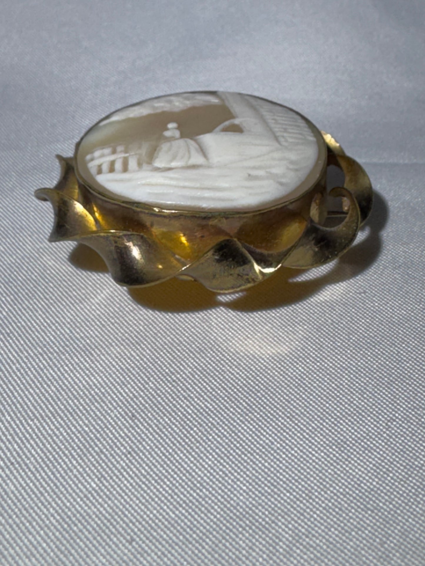 Antique/Vintage Victorian-Style Carved Shell Cameo Brooch – Rebecca at the Well – Gold-Tone Frame