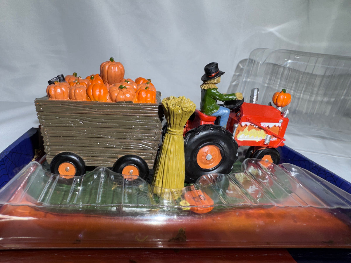 Lemax Spooky Town Pumpkin Haul Countdown #93414 – 2019 – Original Box