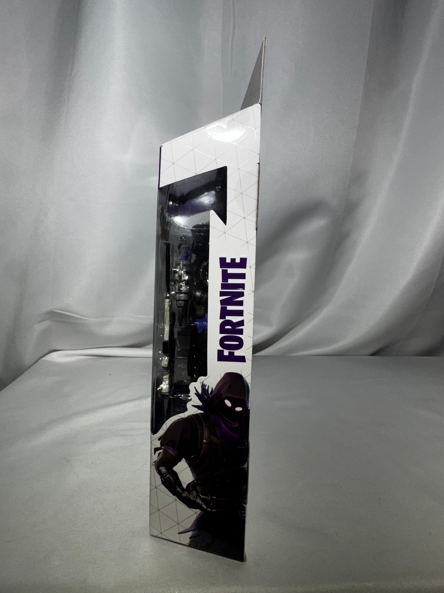 Fortnite Raven Legendary Series Action Figure 2019 Epic Games 38 Articulation 8 Pc NIB