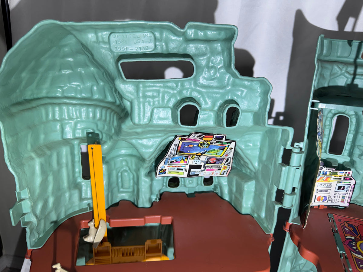 Vintage 1982 Mattel Masters of the Universe Castle Grayskull Playset – Original Accessories & Instructions