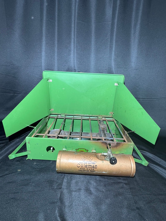 Vintage Coleman Model 415C Two-Burner Camp Stove – WWII Era (1940–1943) – Untested