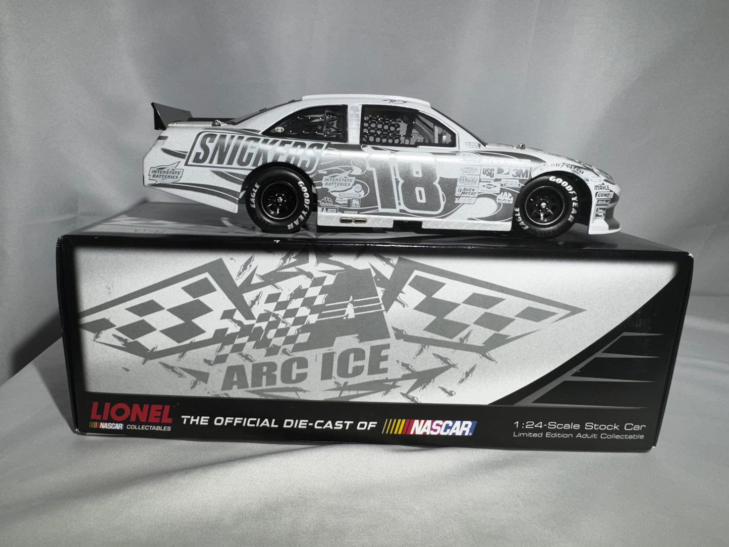 Kyle Busch #18 Snickers 2011 Camry 1:24 ARC Ice Series Diecast #1 of 561