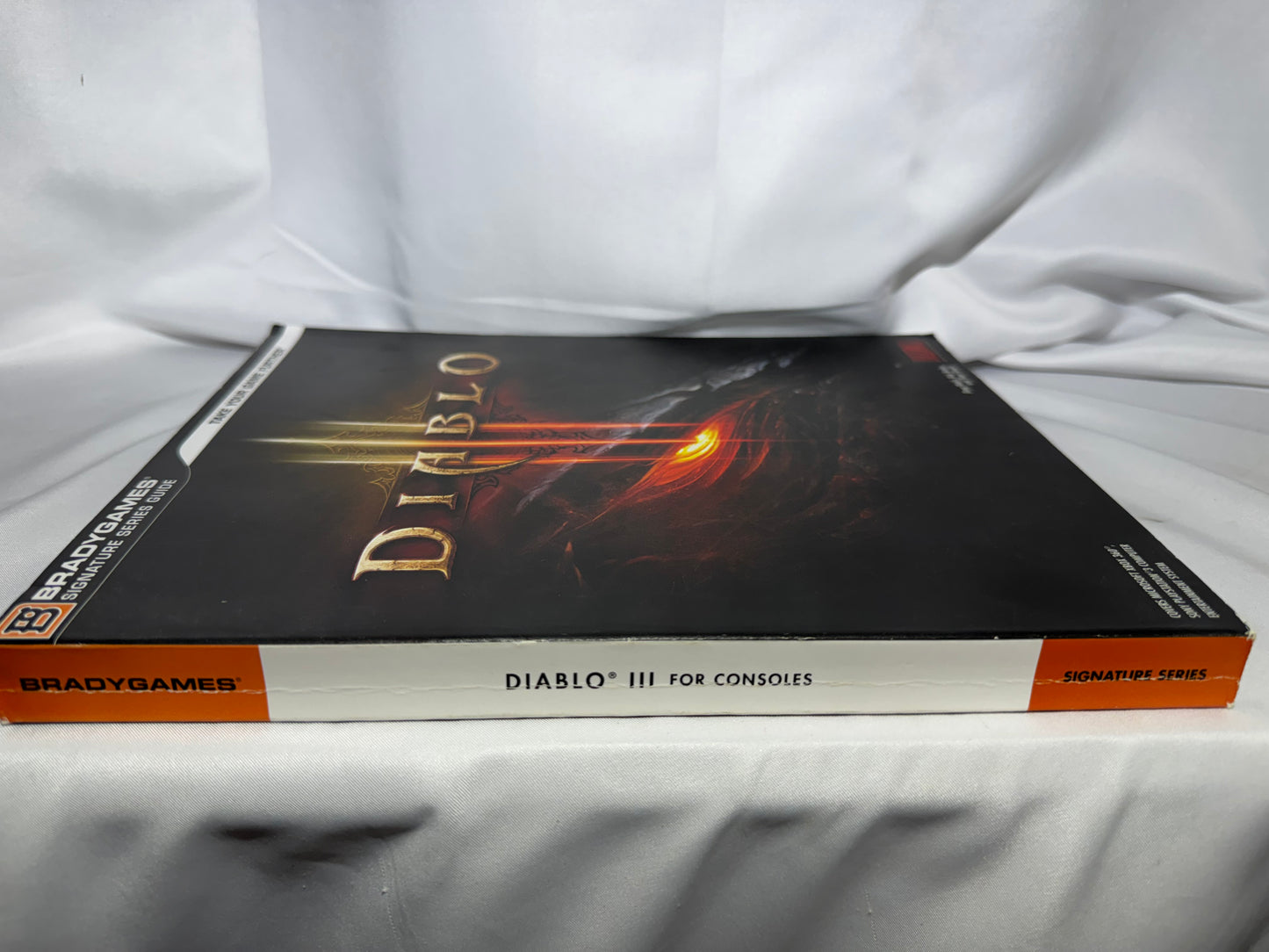 Diablo III Signature Series Strategy Guide BradyGames PC PS3 Xbox 360