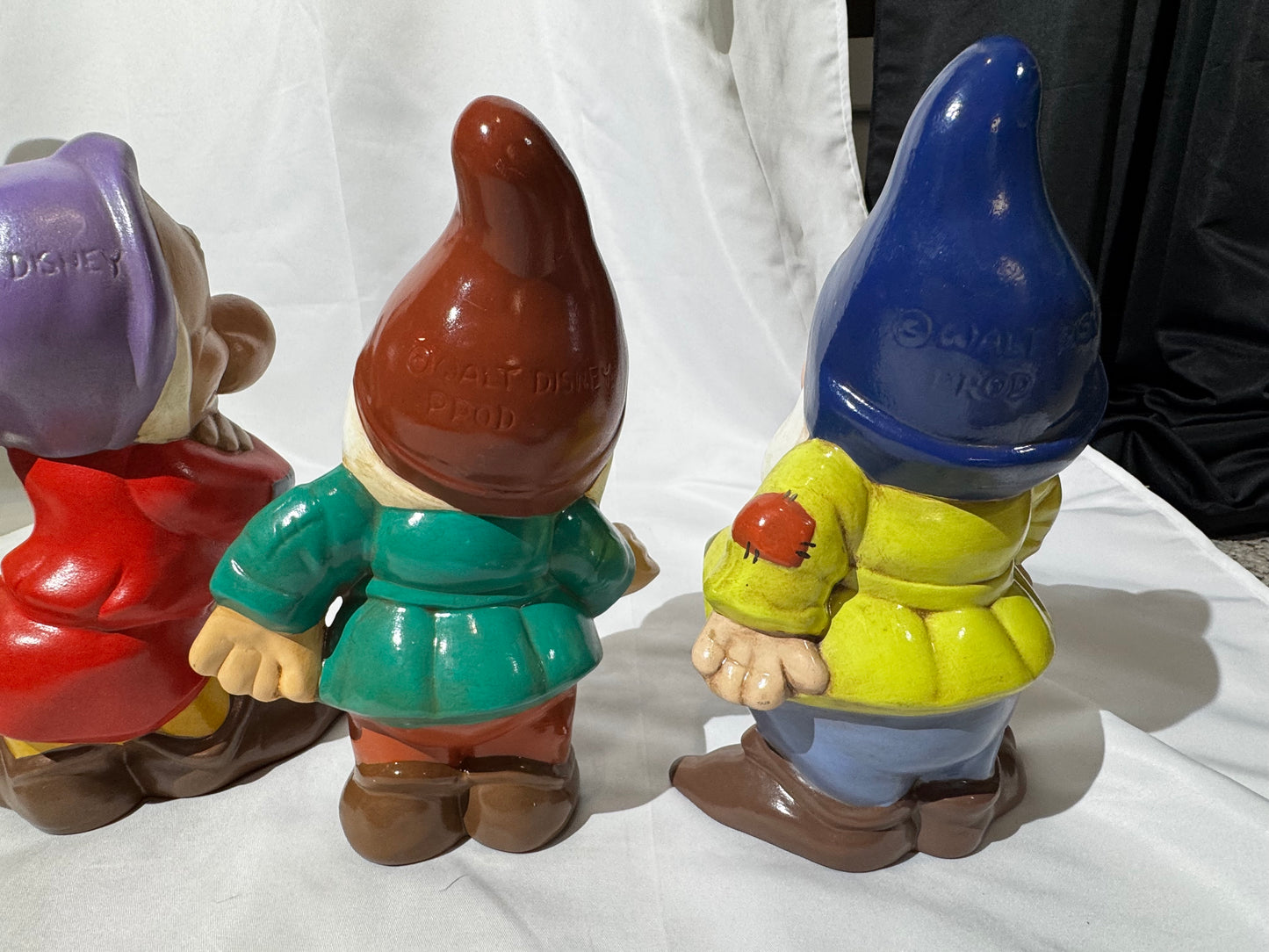 Vintage Walt Disney Prod Snow White & 7 Dwarfs XL Ceramic Set 16” Complete