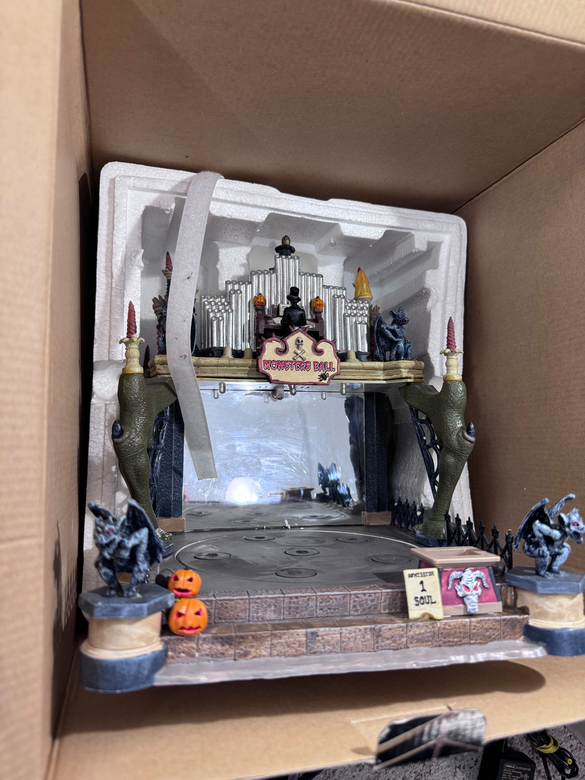 Retired Lemax Spooky Town Monsters Ball #54302 – 2005 – Complete & Tested!