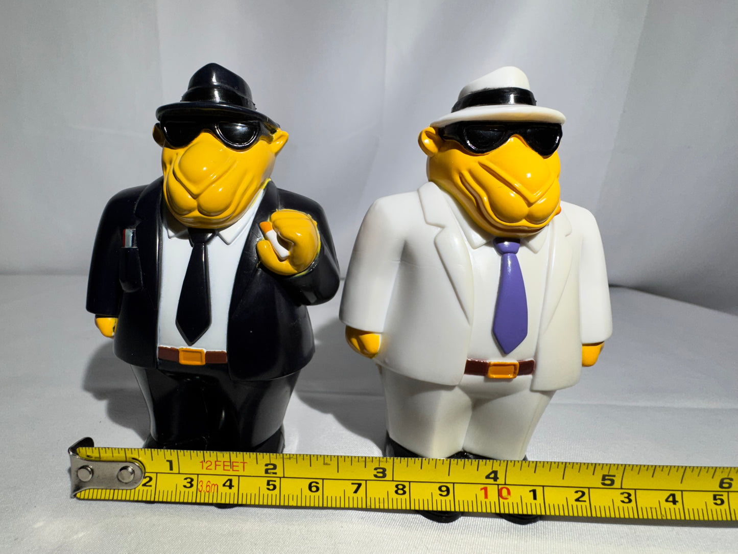 1993 Joe Cool Camel Salt & Pepper Shakers – Black & White Suit Set – With Stoppers