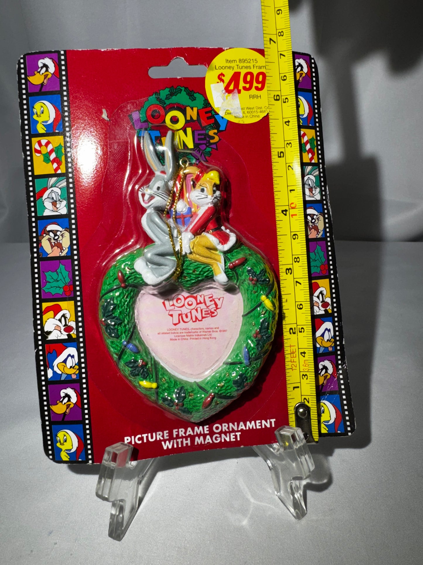 Vintage 1997 Looney Tunes Bugs Bunny & Lola Heart Picture Frame Ornament Magnet Matrix