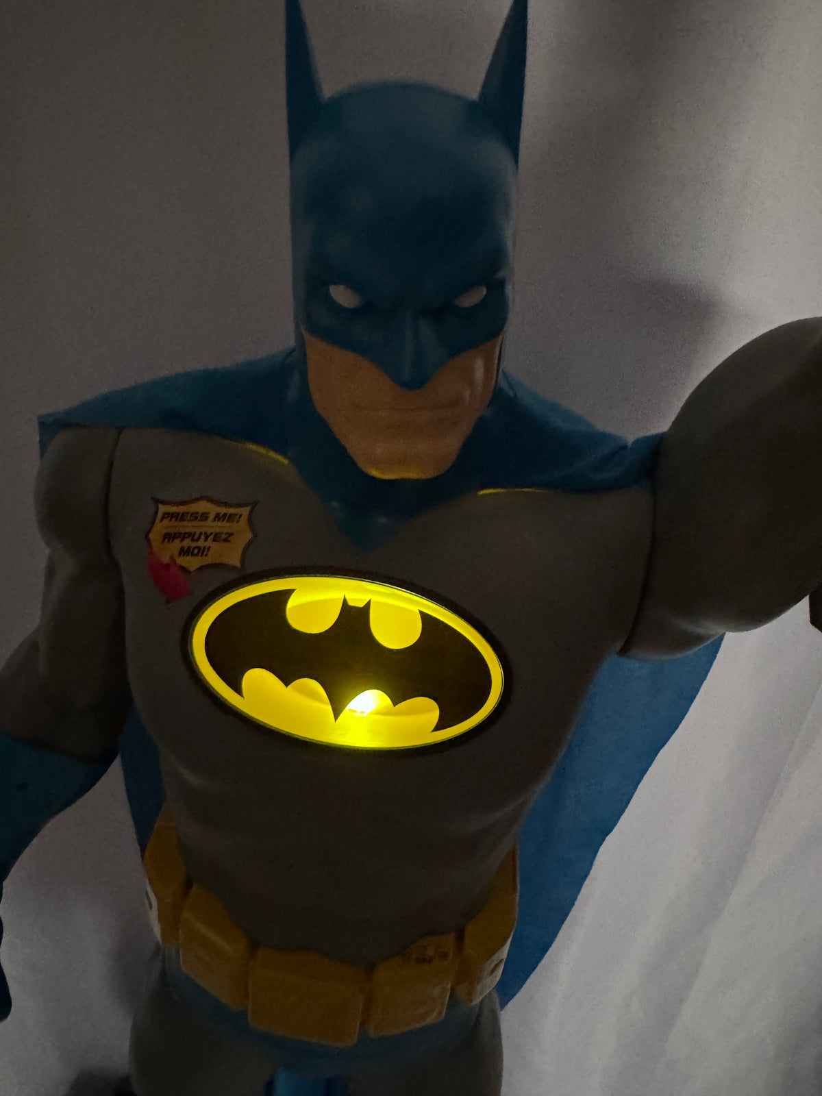 48” JAKKS Pacific DC Comics Big-Figs Batman – Giant Action Figure – Light-Up Bat-Signal – NOS