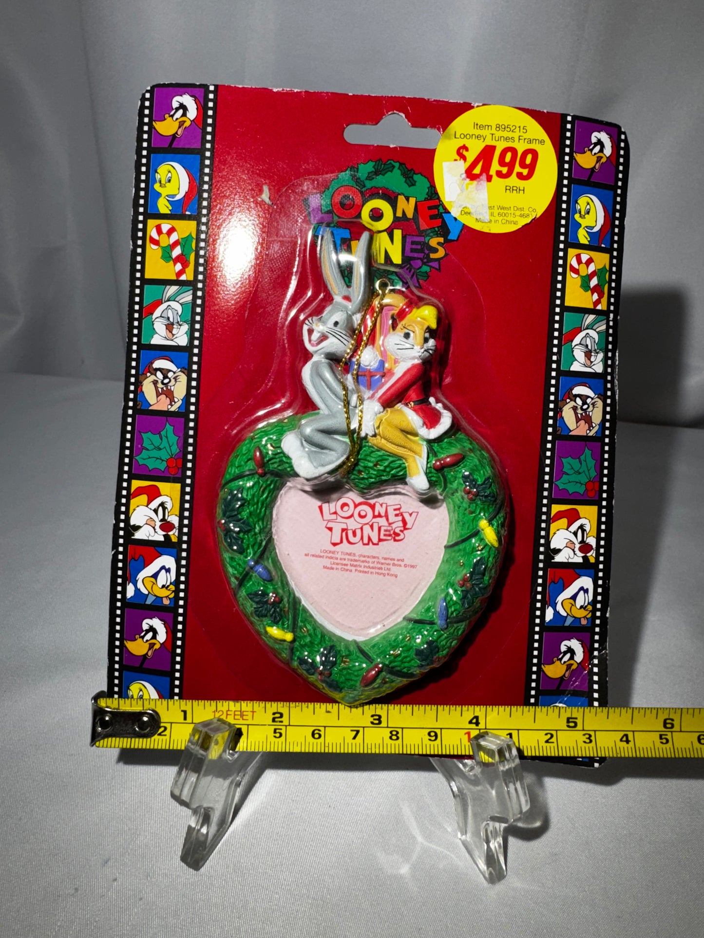 Vintage 1997 Looney Tunes Bugs Bunny & Lola Heart Picture Frame Ornament Magnet Matrix