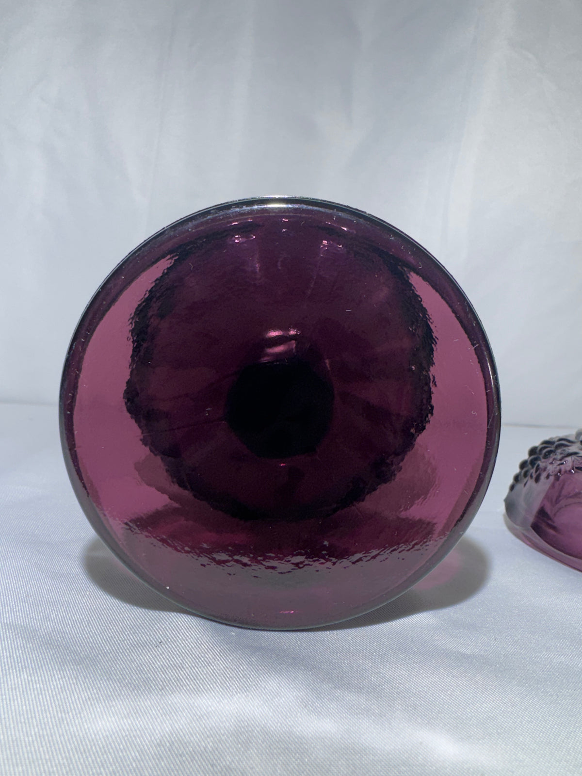 Vintage L.G. Wright Paneled Grape Amethyst Glass Covered Candy Dish / Pedestal Compote 1930’s-1960’s