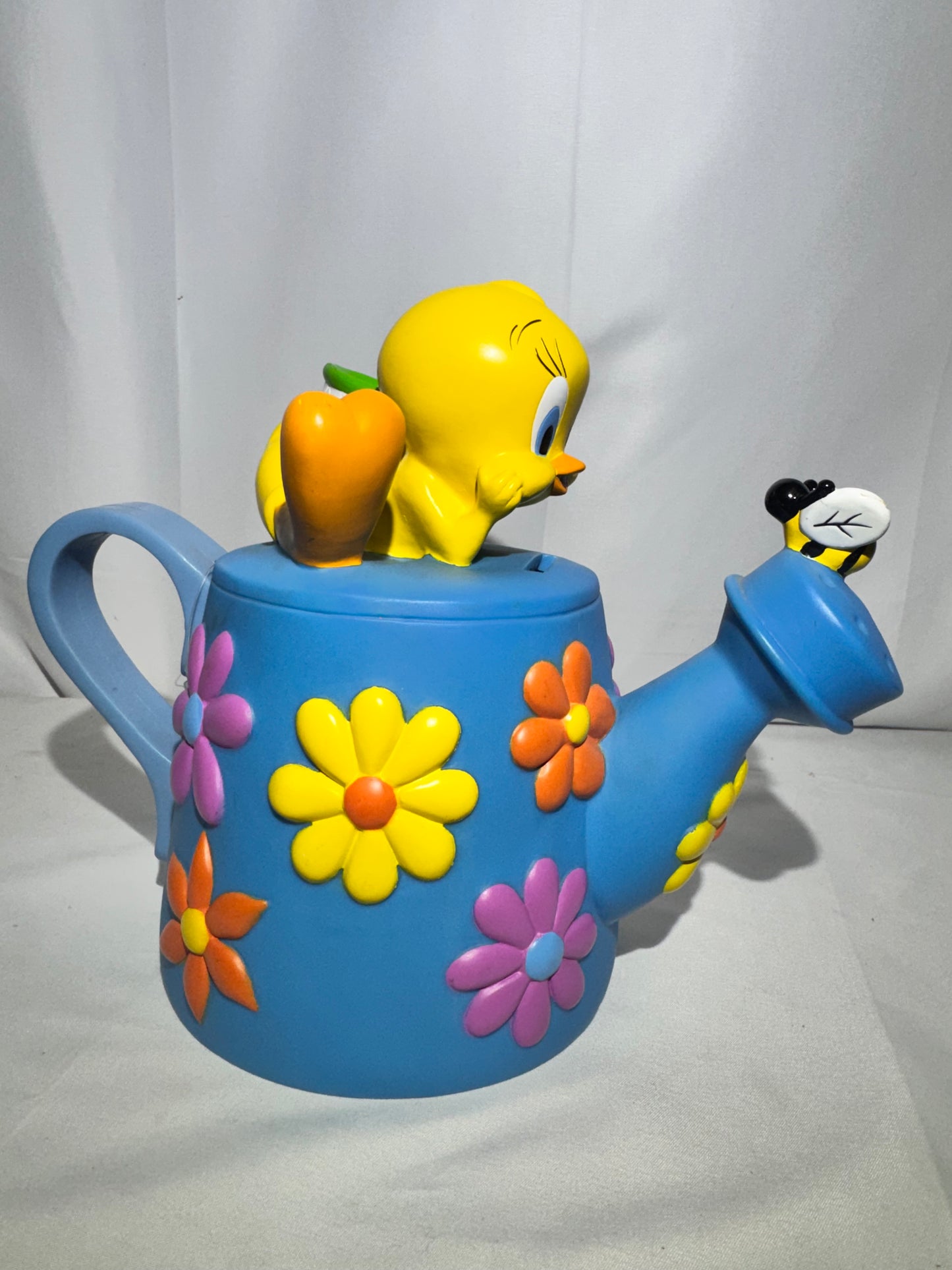Vintage Looney Tunes Tweety Bird Watering Can Piggy Bank – 1998