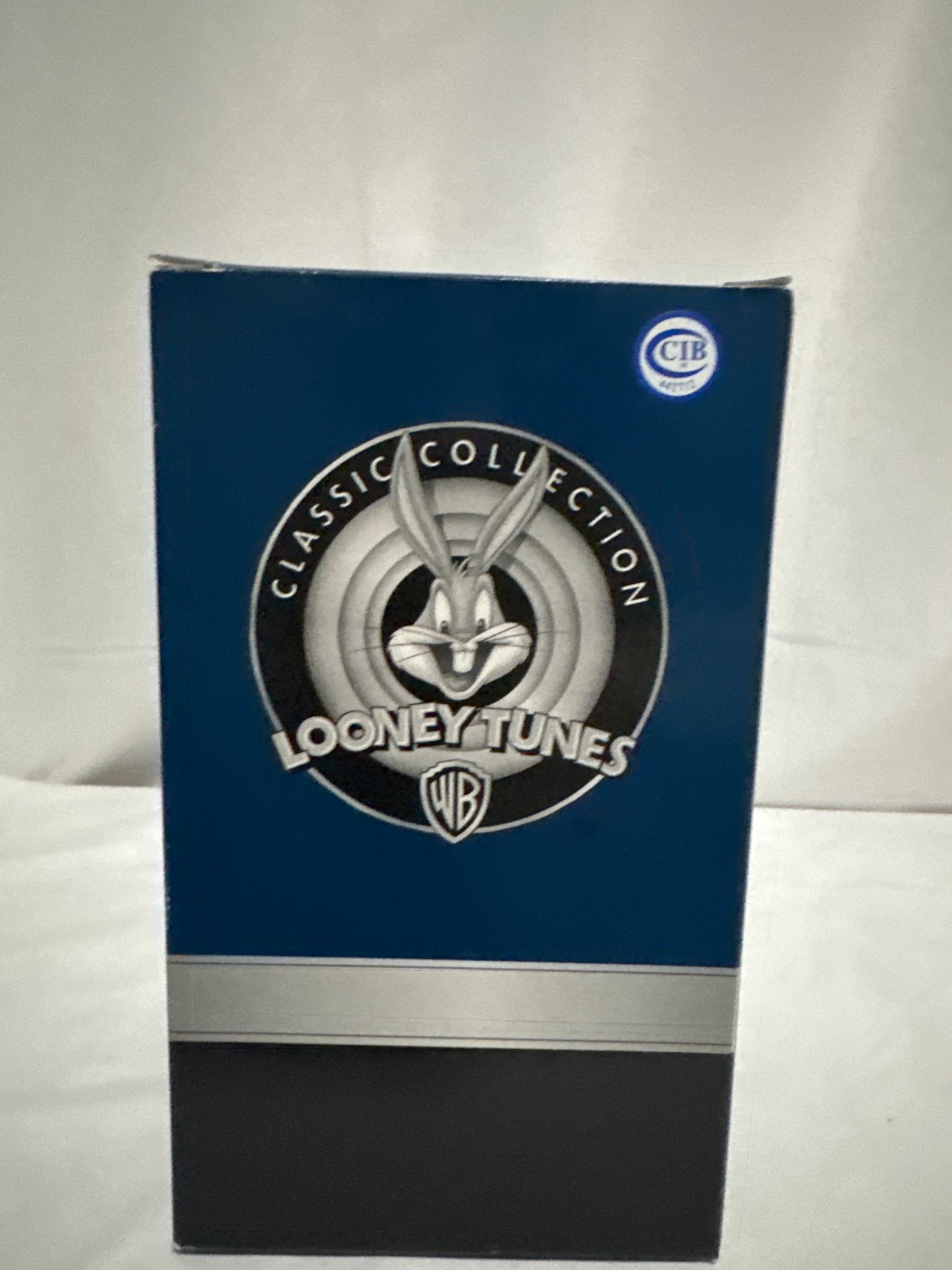 Looney Tunes Bugs Bunny & Taz Salt and Pepper Shakers – Magnetic – Warner Brothers