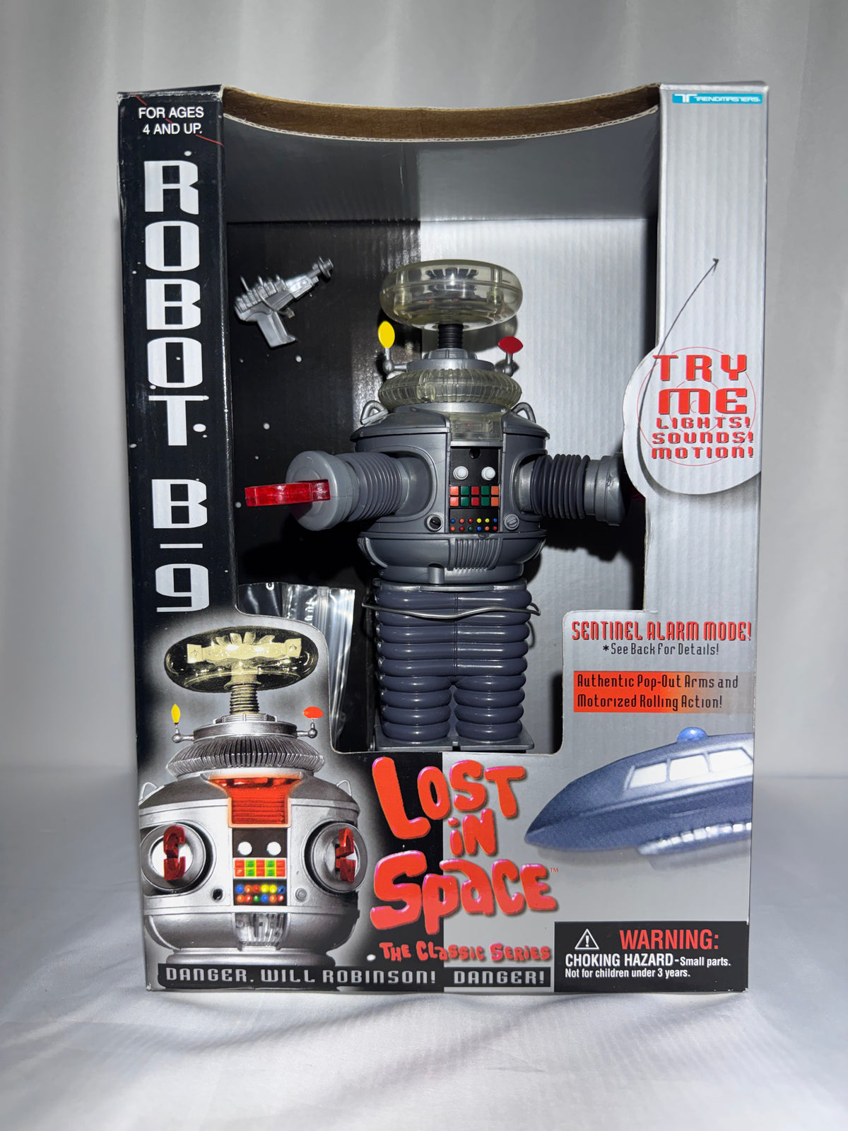 1997 Trendmasters Lost in Space Robot B-9 Electronic Action Figure – Classic Series – Original Box