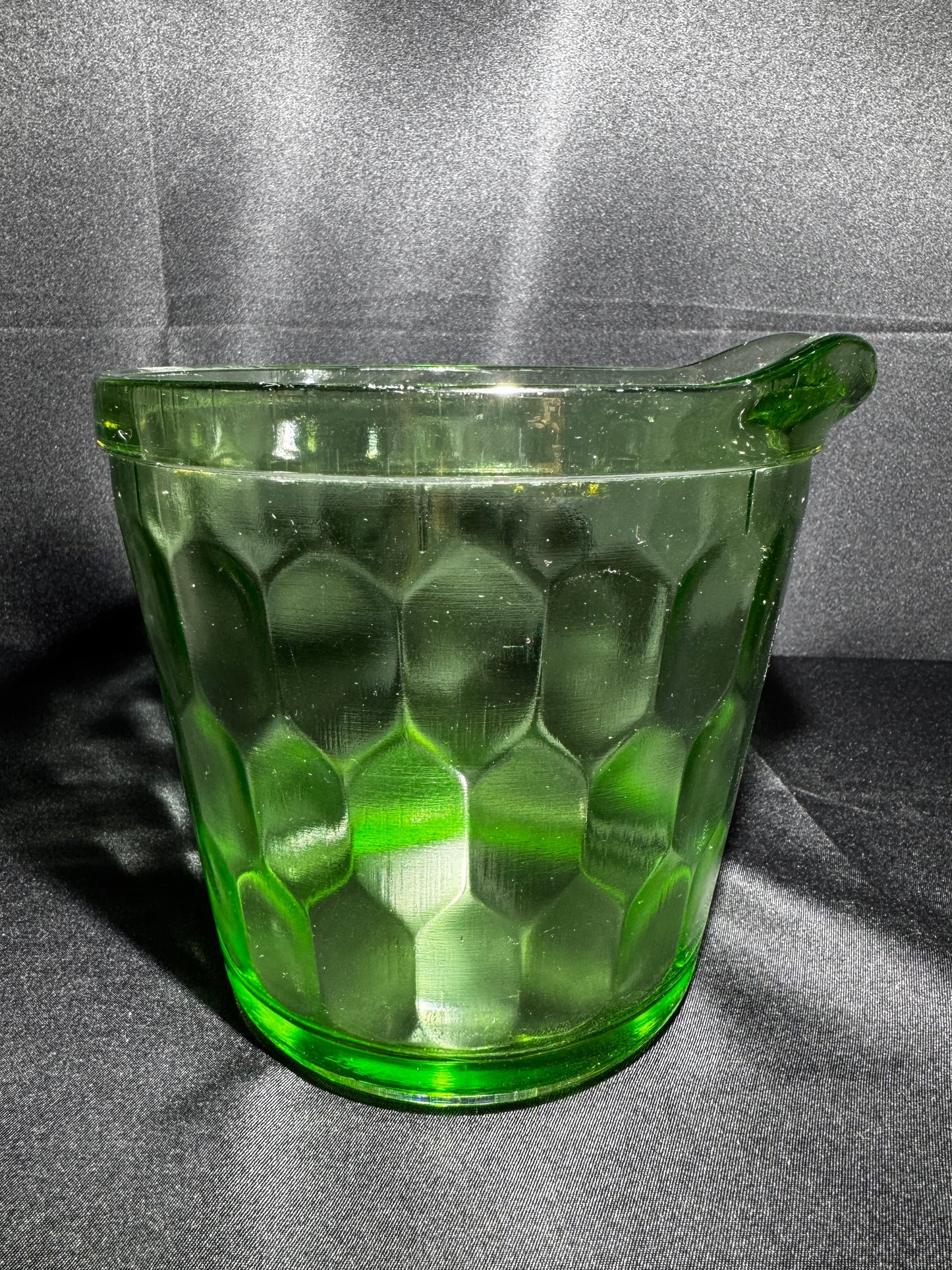 Vintage Jeannette Glass Green Uranium Glass Ice Bucket Hex Optic Honeycomb Depression Glass