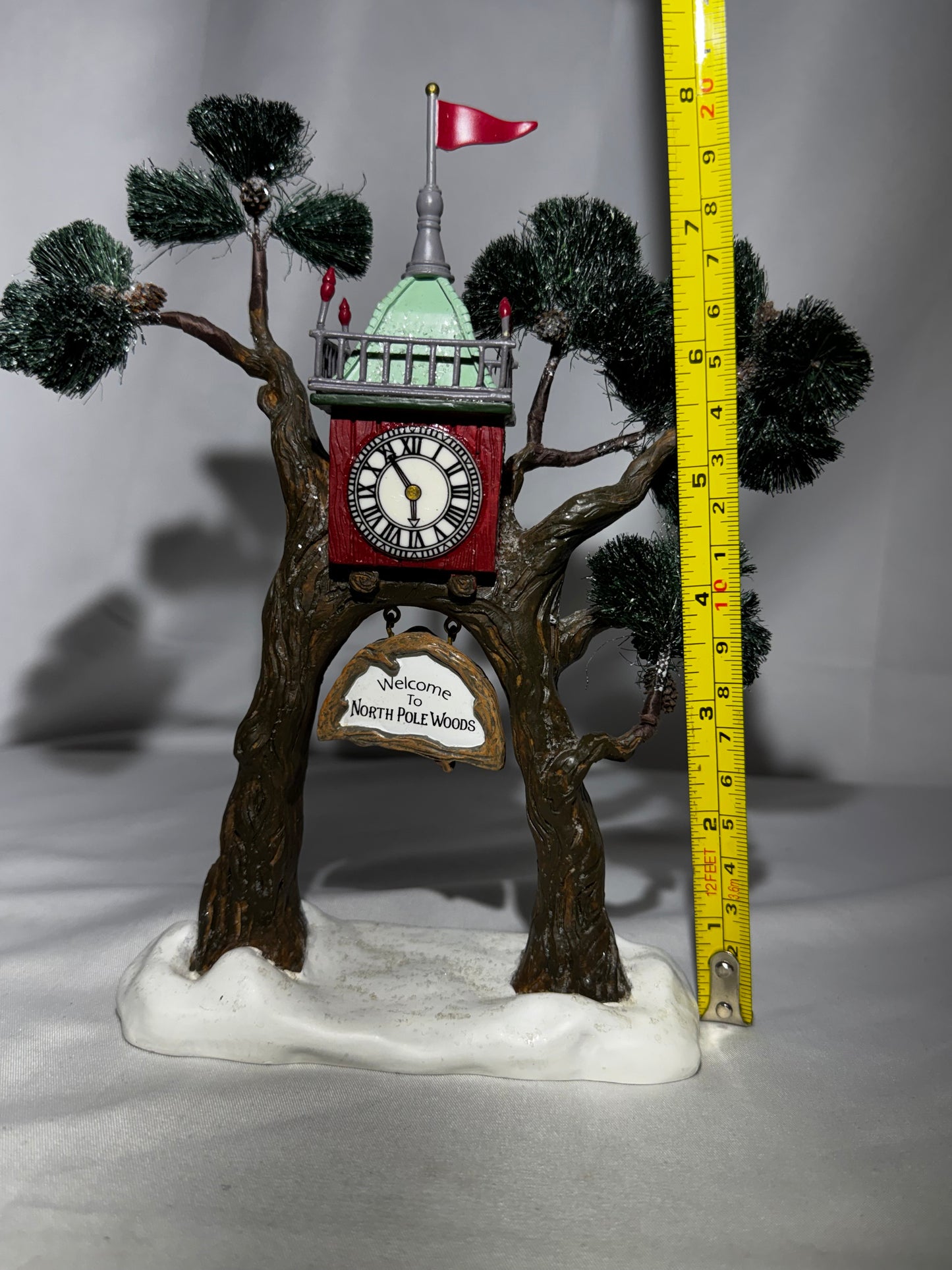 Department 56 North Pole Woods Gateway Entrance #56920 Tree Arch Retired w/ Box 2000