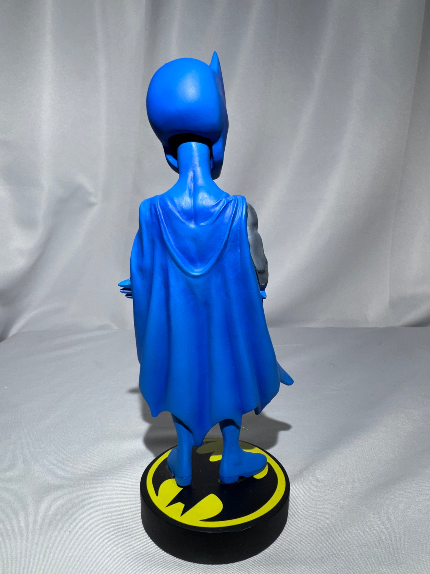 NECA DC Originals Batman Head Knocker 8” Bobblehead Blue Gray Suit Resin