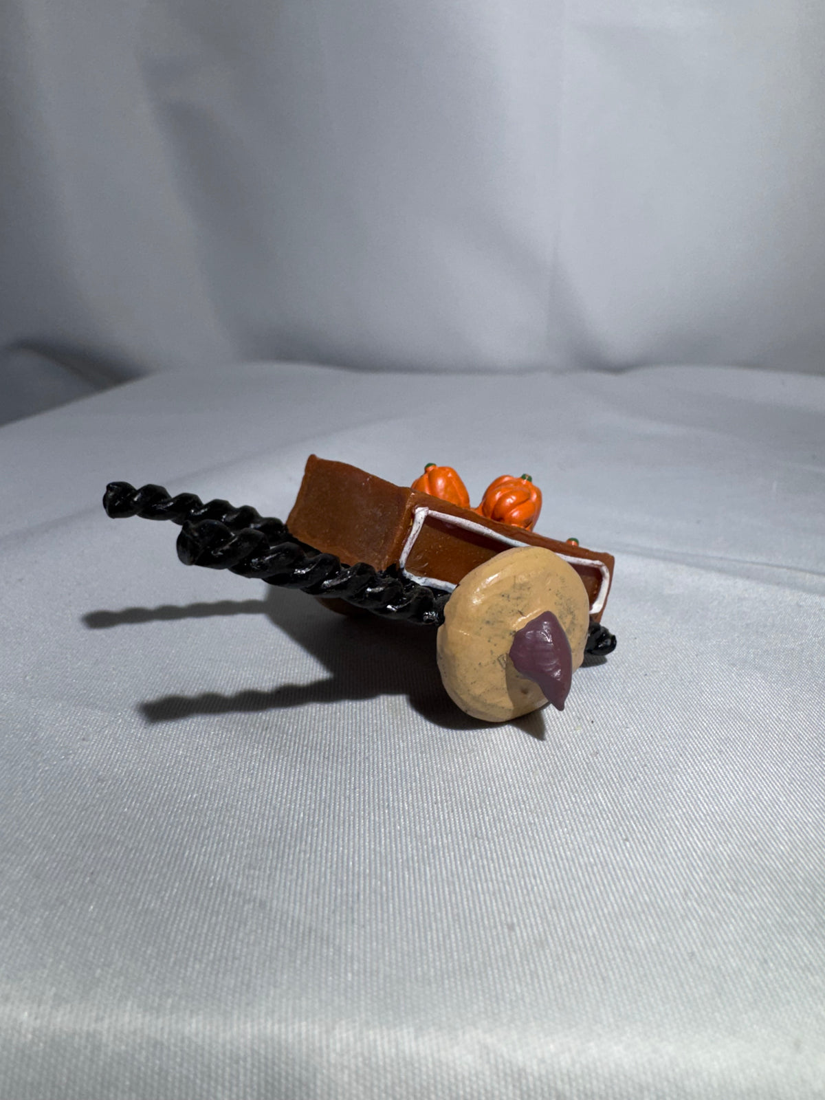 Lemax Sugar N’ Spice Pumpkin Wagon #52123 — Vintage 2005 Halloween Village accessory