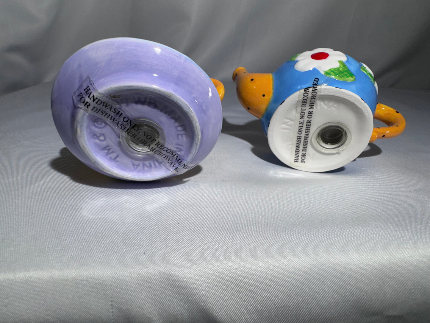 Vintage 1999 Tweety’s Tea Party Mini Salt & Pepper Set – Warner Bros. Studio Store – Original Box