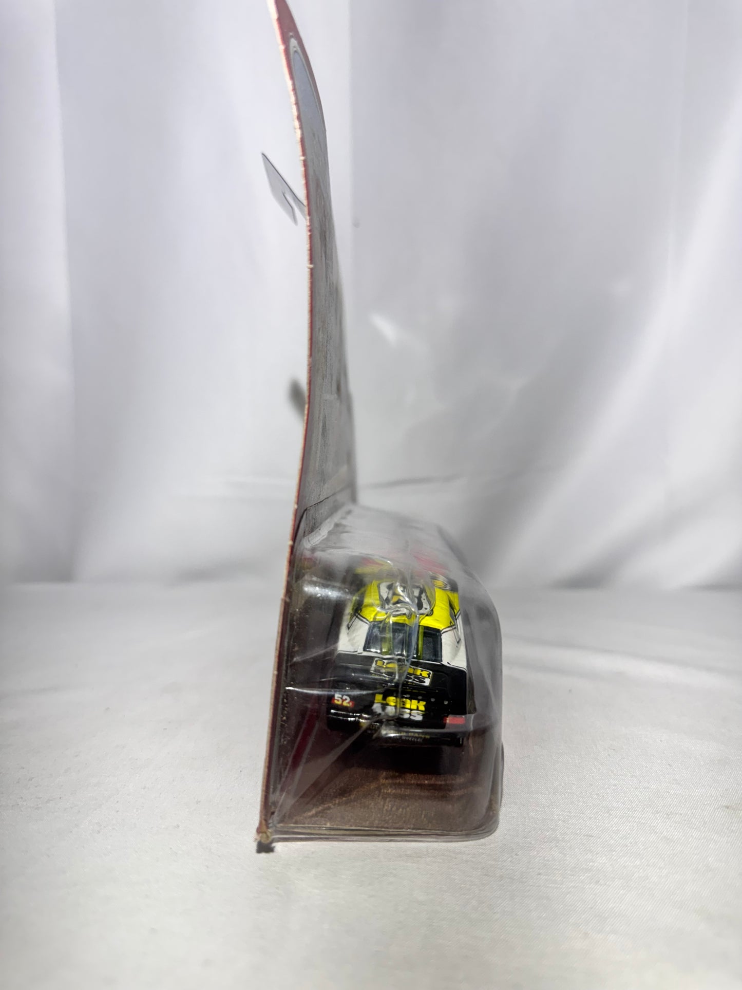 Disney Pixar Cars Movie Moments Leak Less No.52 & No Stall No.123 2-Pack Mattel World of Cars