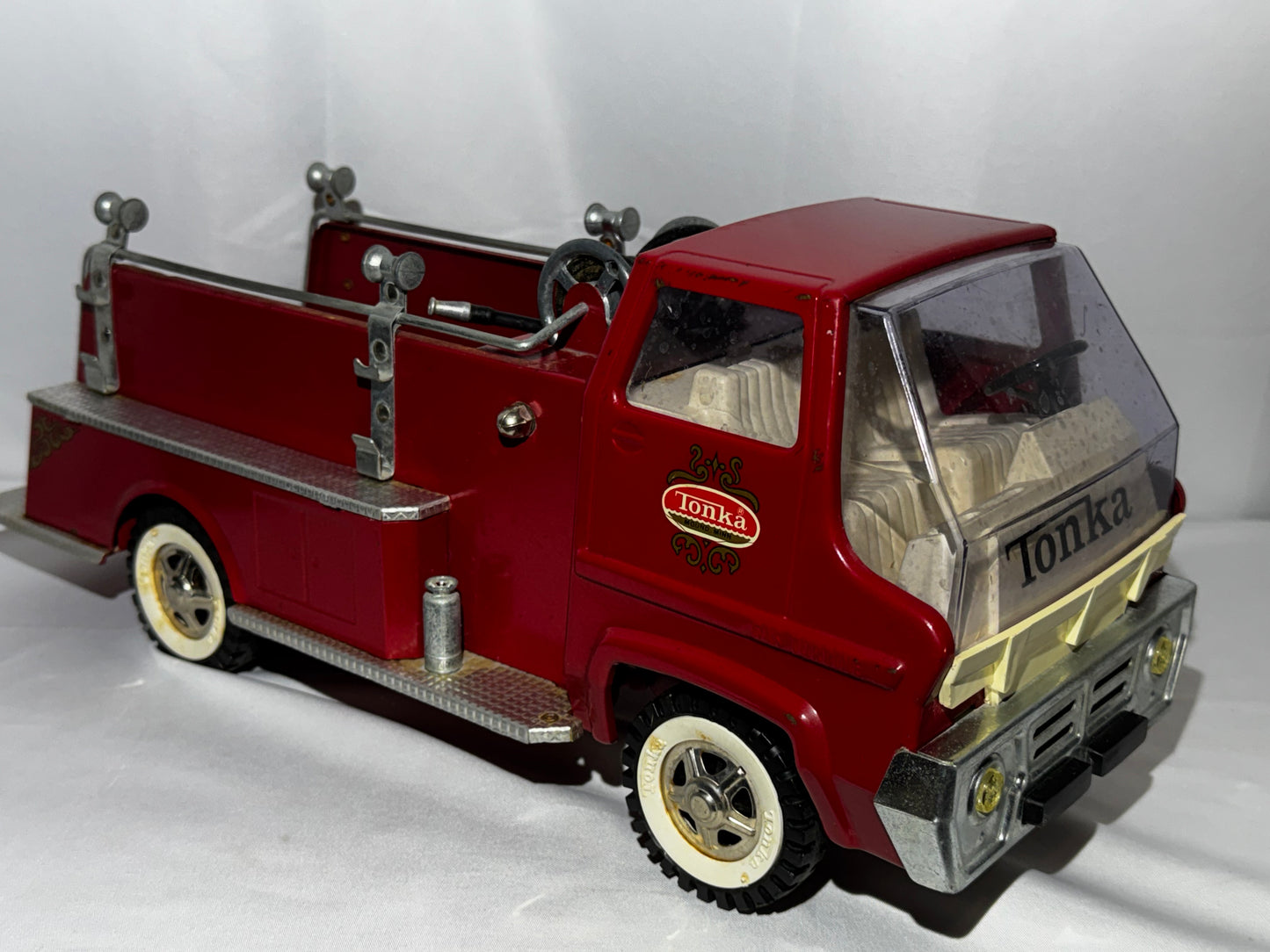 Vintage Tonka No. 926 Gas Turbine Pumper Fire Truck w/ Box Hose Hydrant 1967-68 No Ladder