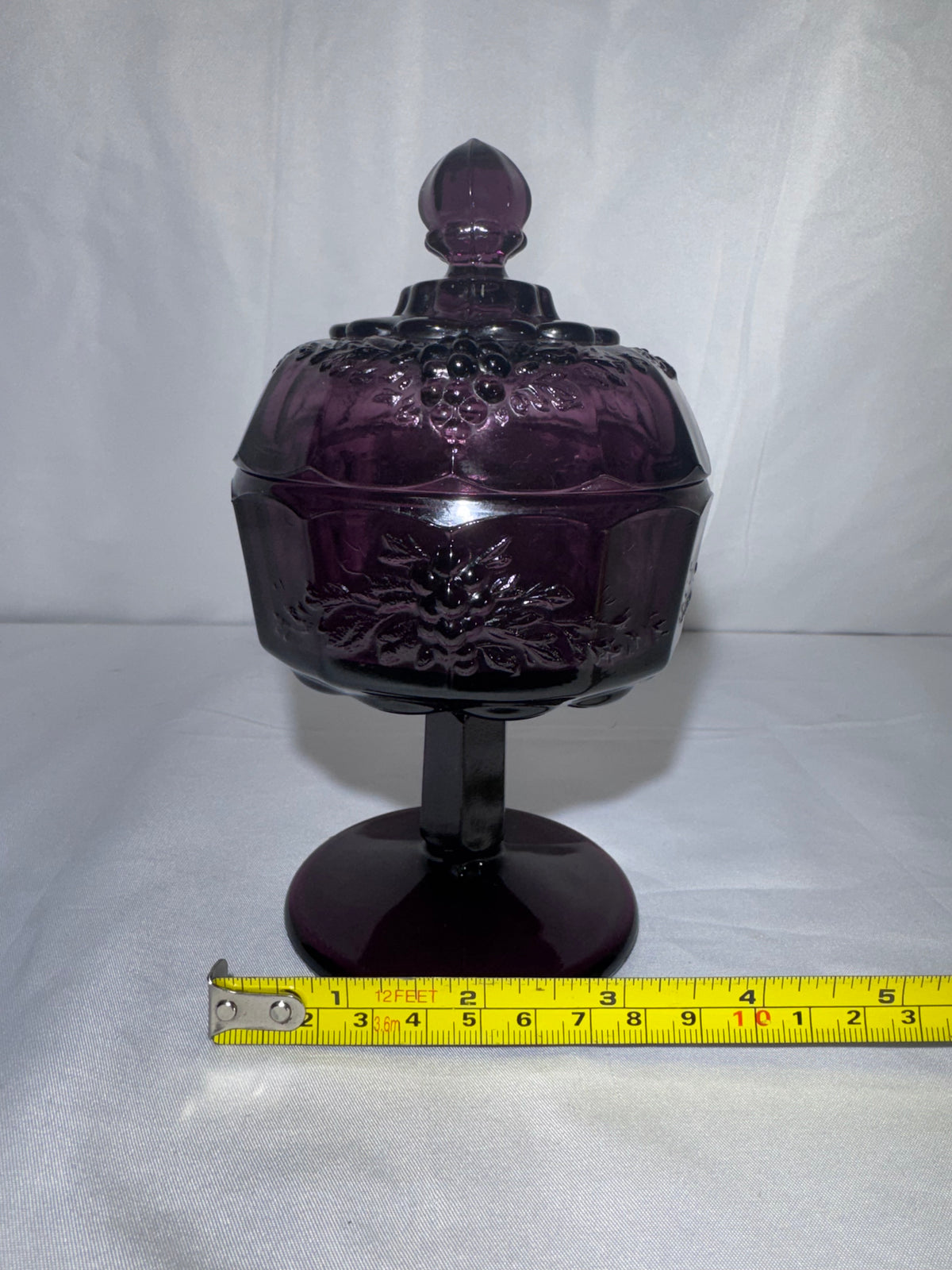 Vintage L.G. Wright Paneled Grape Amethyst Glass Covered Candy Dish / Pedestal Compote 1930’s-1960’s