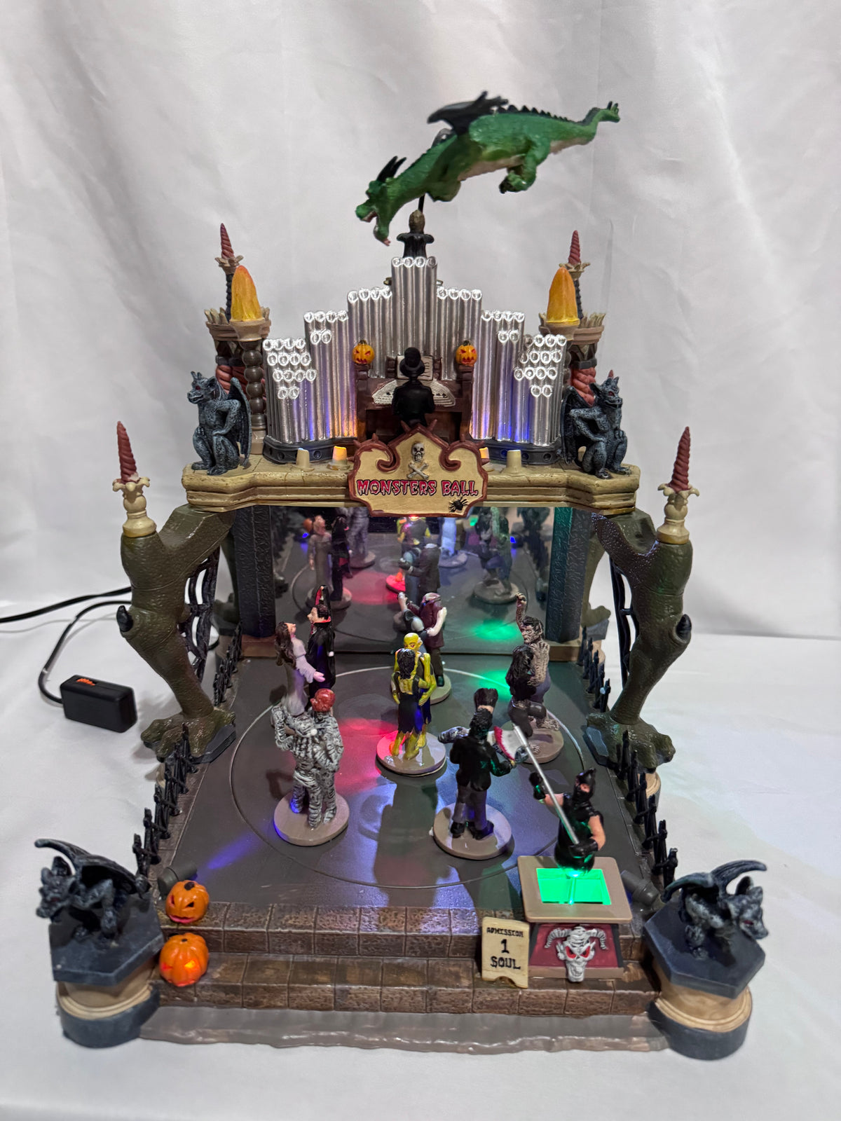 Retired Lemax Spooky Town Monsters Ball #54302 – 2005 – Complete & Tested!