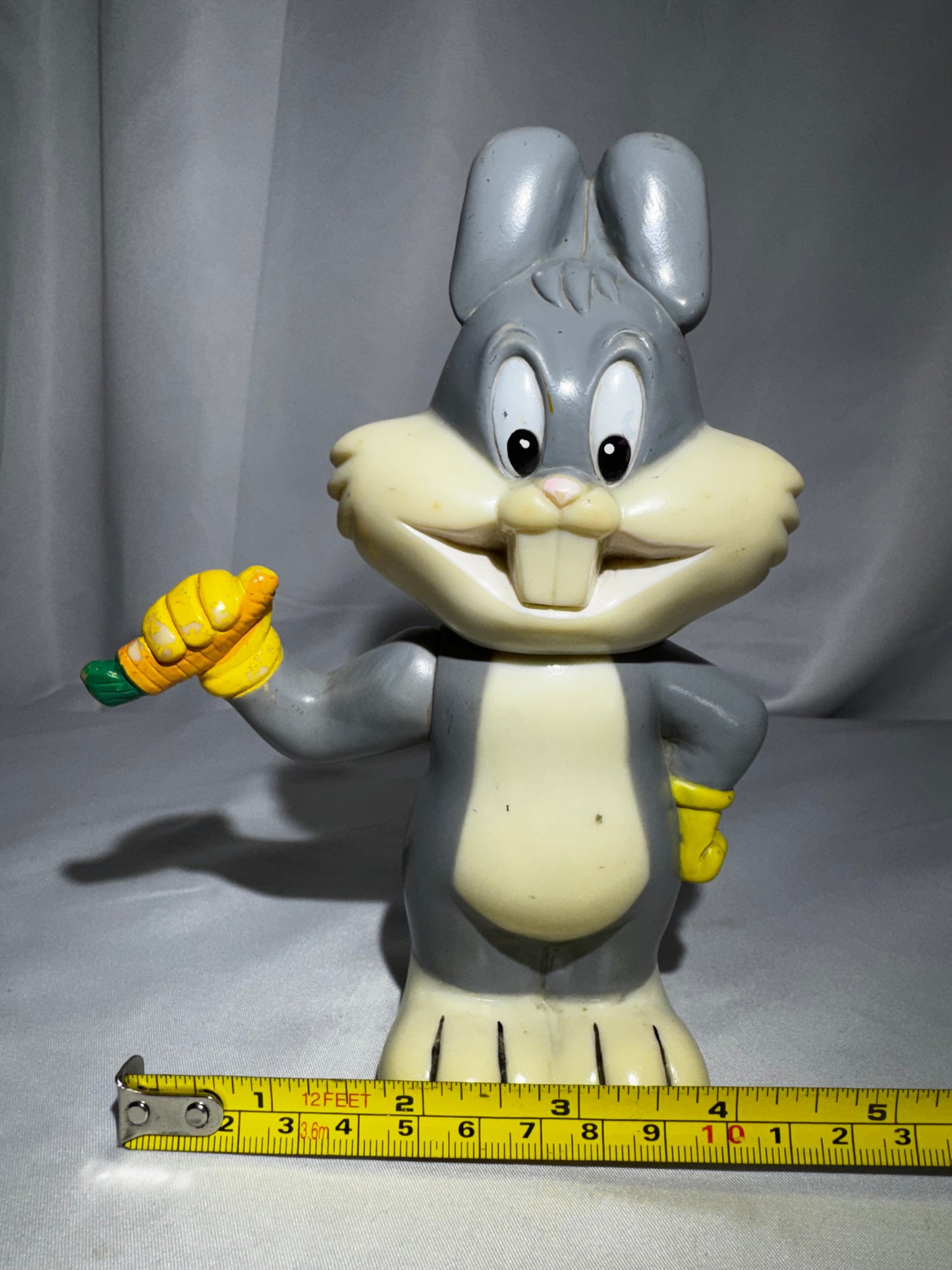 1976 R. Dakin Bugs Bunny Vinyl Coin Bank 7” Vintage Looney Tunes Warner Bros Chubby Bank
