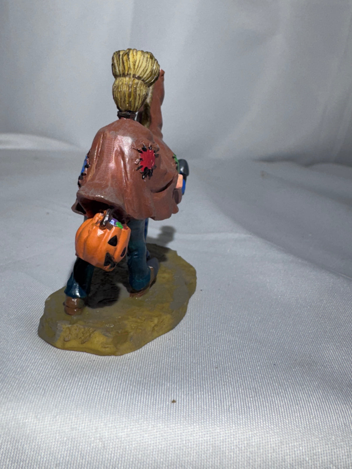 LEMAX Spooky Town Giddy Up Horsy #22594 – Retired Halloween Figurine – 2002