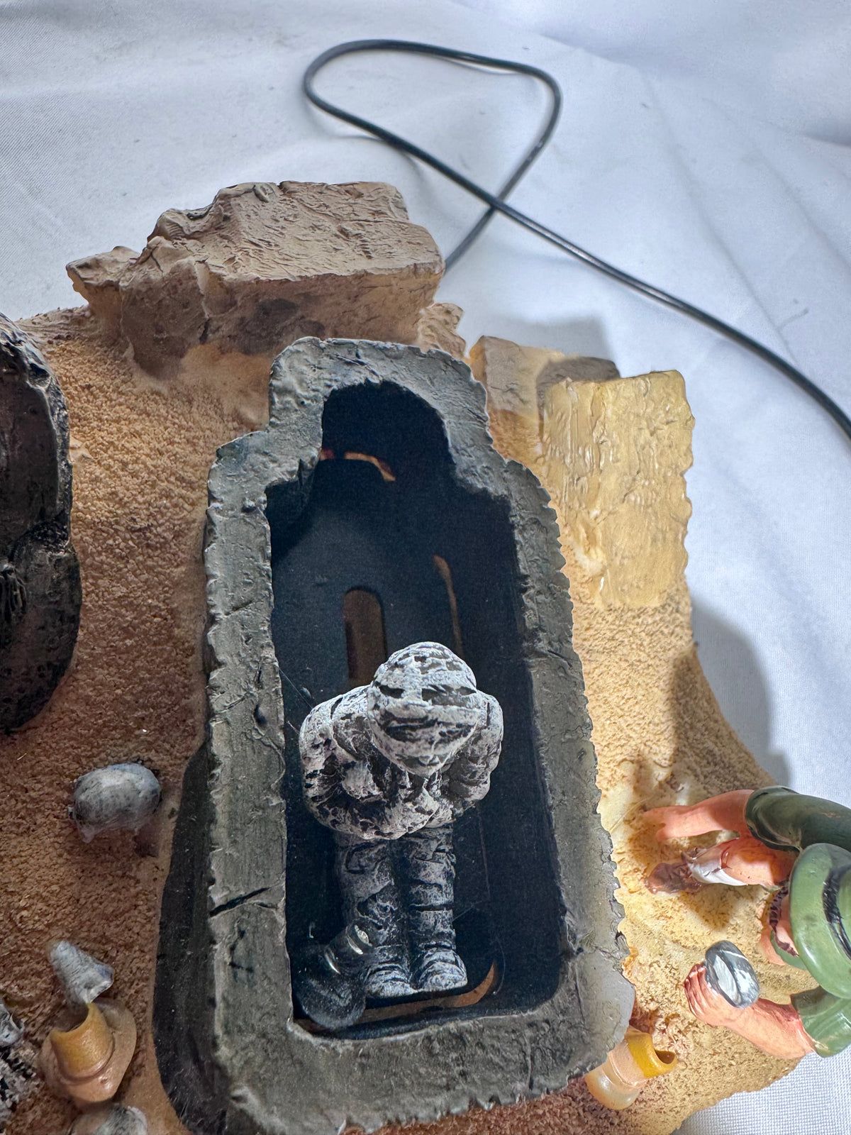LEMAX Spooky Town The Mummy’s Tomb – 2007 Retired Halloween Village