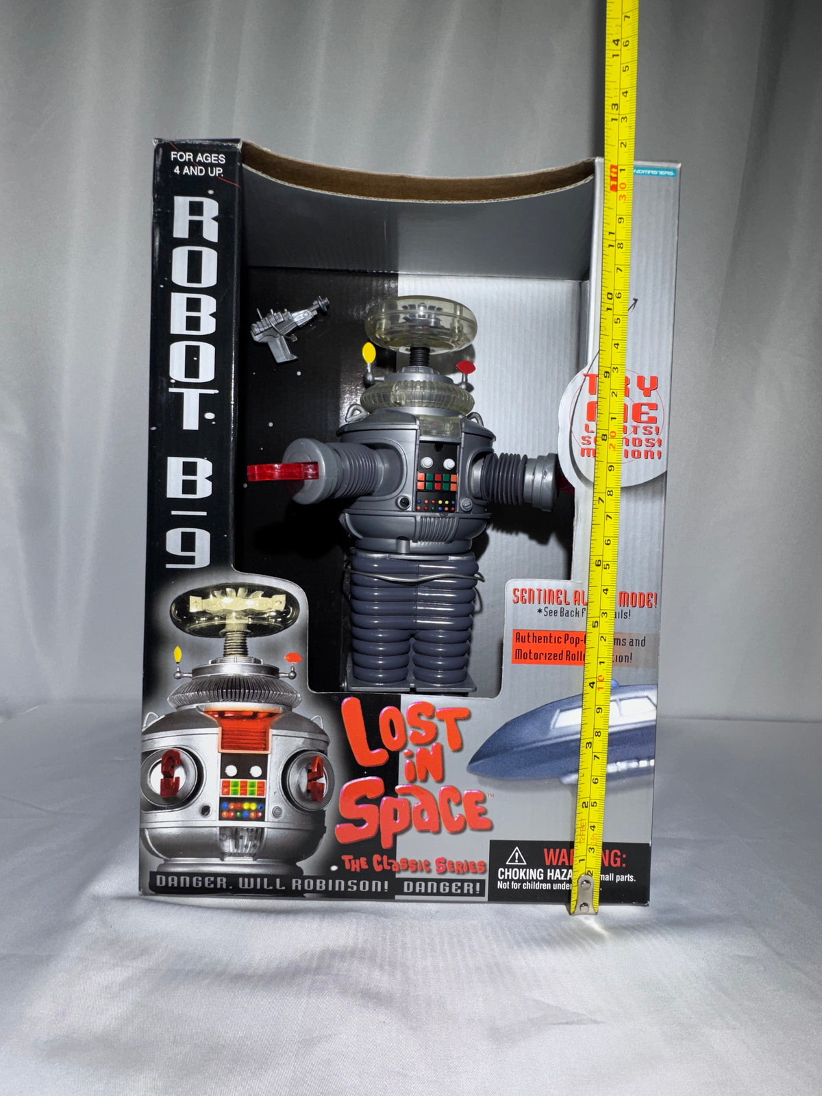 1997 Trendmasters Lost in Space Robot B-9 Electronic Action Figure – Classic Series – Original Box