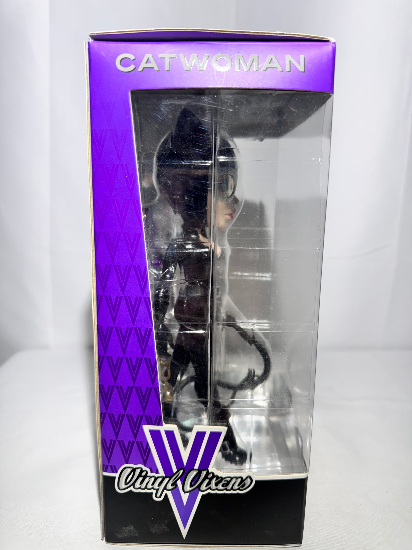 Vinyl Vixens Catwoman Figurine – DC Comics / Warner Bros – Original Box
