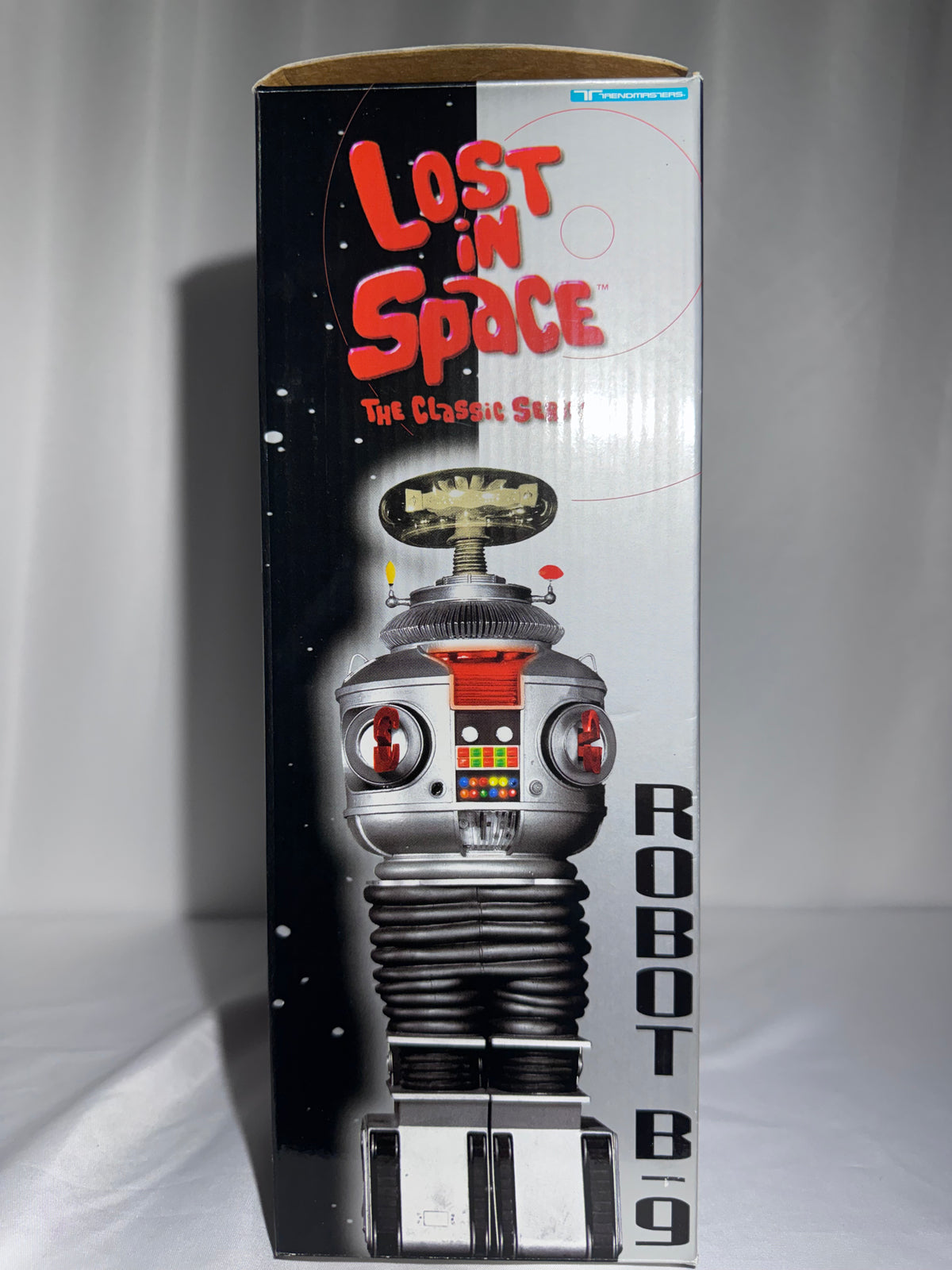 1997 Trendmasters Lost in Space Robot B-9 Electronic Action Figure – Classic Series – Original Box
