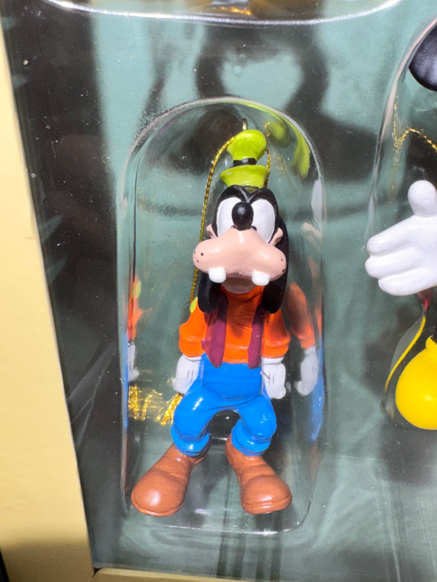 Disney Mickey & Friends Storybook Ornament Set 5 Pc Mickey Minnie Goofy