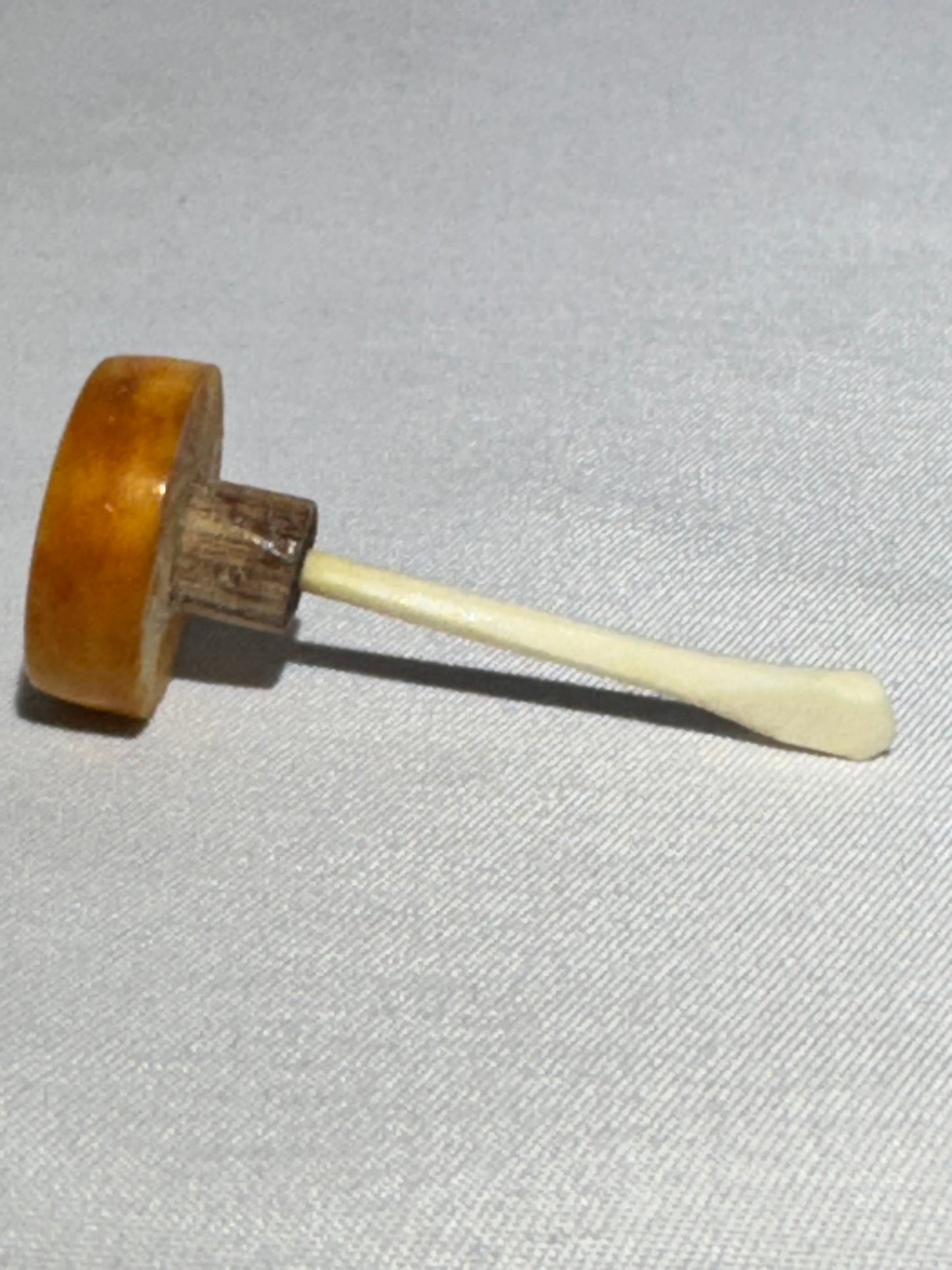 Antique Chinese Hand Carved Stone Snuff Bottle with Scenic Lady Motif – With Stopper & Spoon