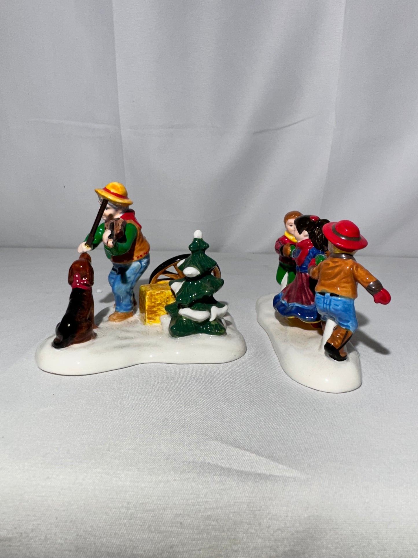 Dept.56 “At the barn dance, It’s Allemande Left” Snow village accessories