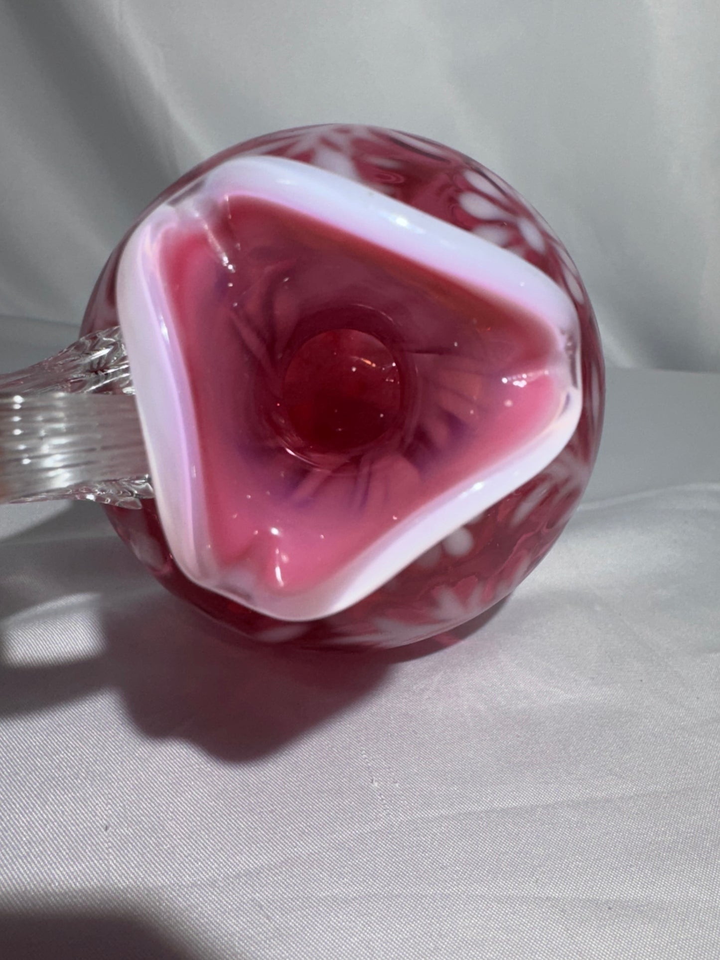 Vintage Cranberry Opalescent “Daisy & Fern” Glass Cruet – Ruffled Top & Faceted Stopper