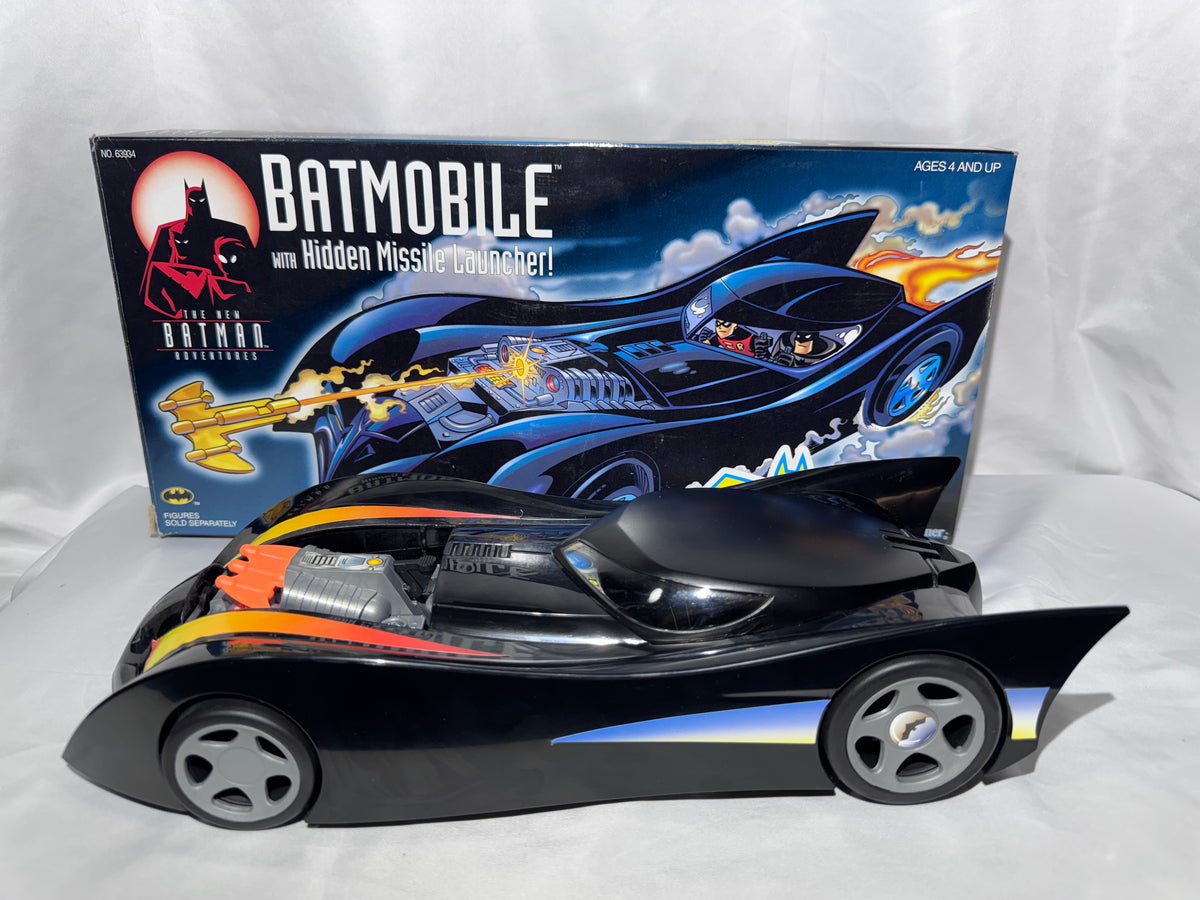 Vintage 1997 Kenner The New Batman Adventures Batmobile – Original Box