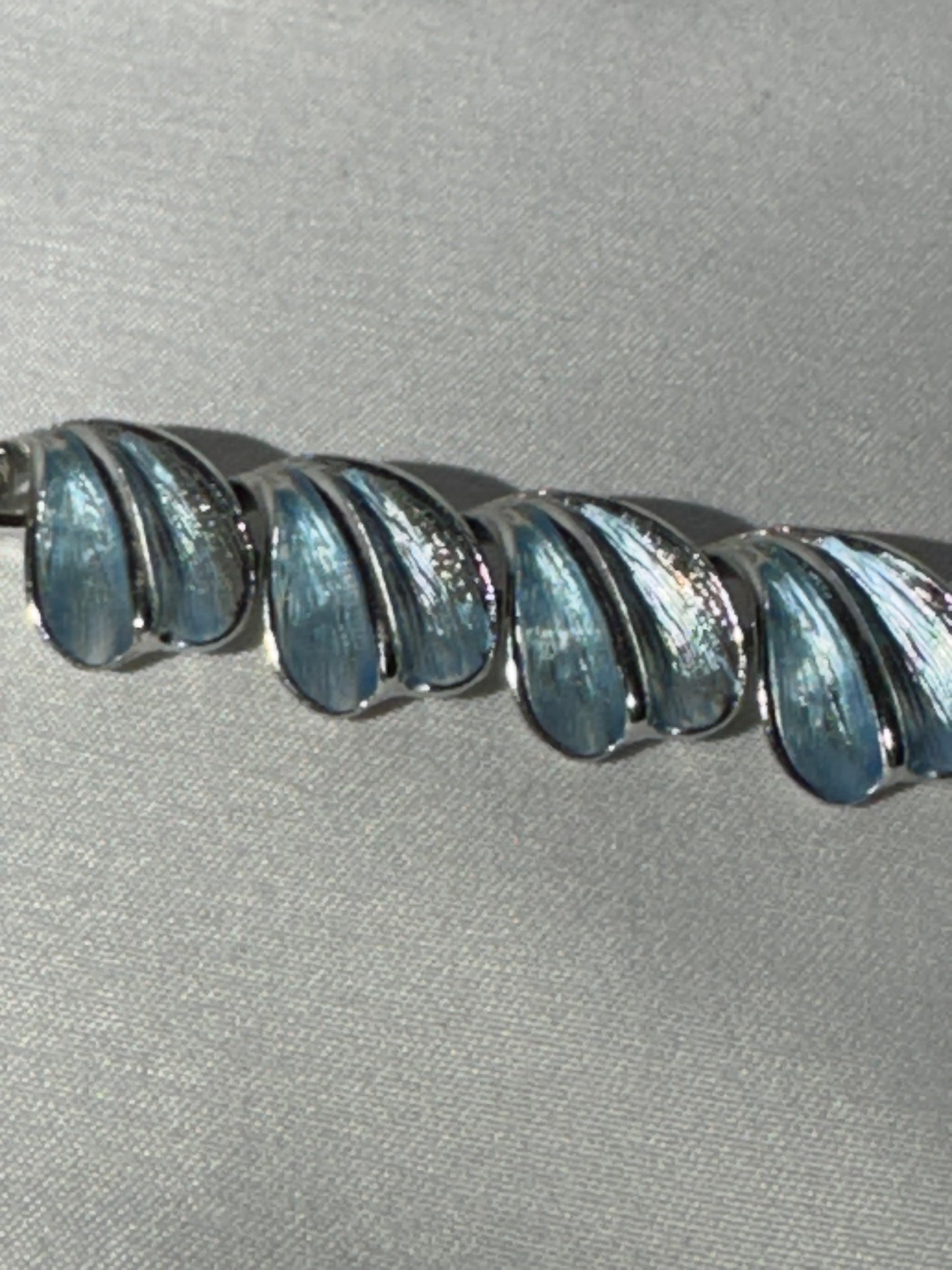 V intage Pandora Silver Necklace with Light Blue Enamel Leaves –