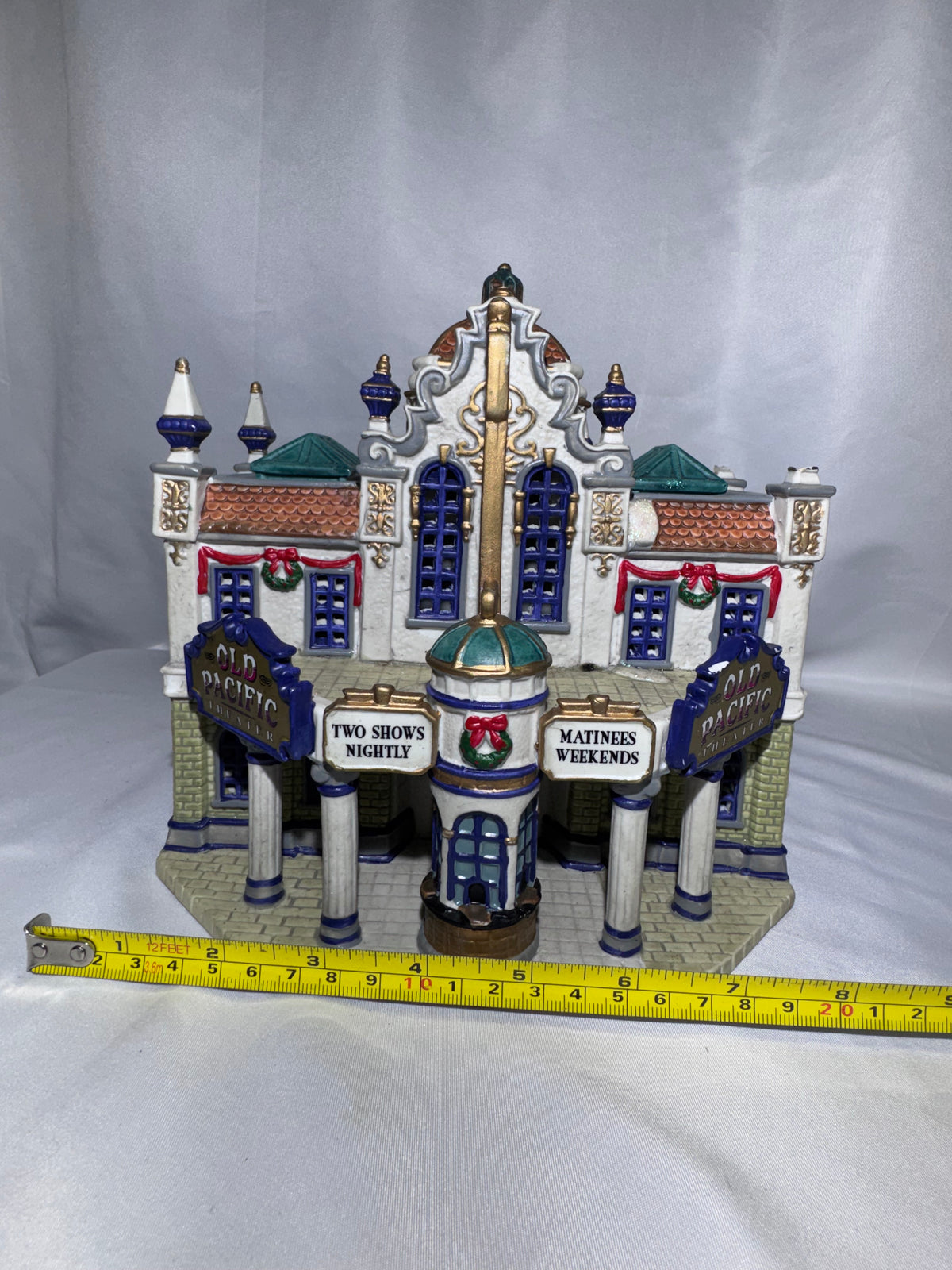 Lemax Caddington Village Old Pacific Theater #05451 – Retired Lighted Porcelain Building (2000)