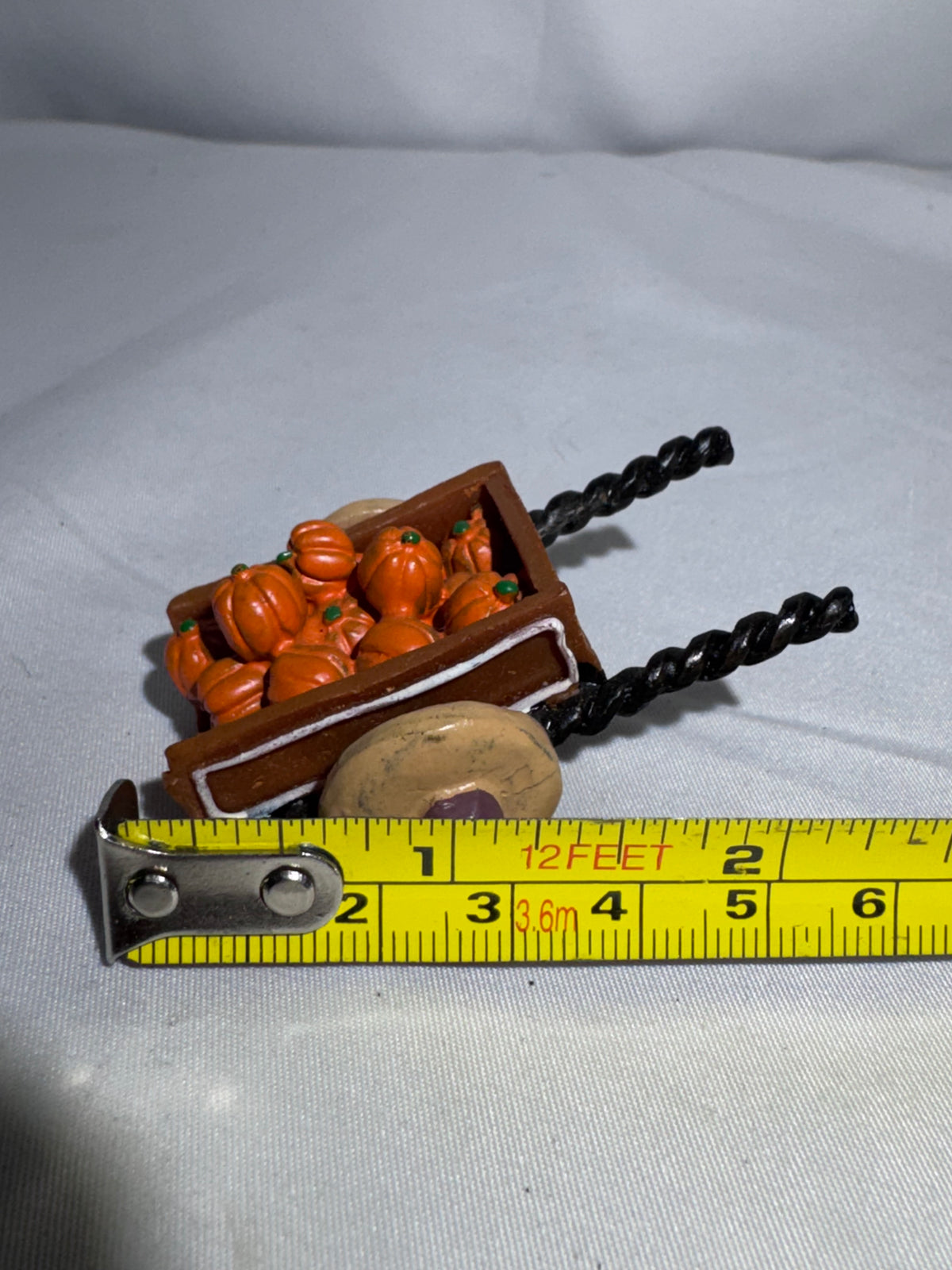 Lemax Sugar N’ Spice Pumpkin Wagon #52123 — Vintage 2005 Halloween Village accessory
