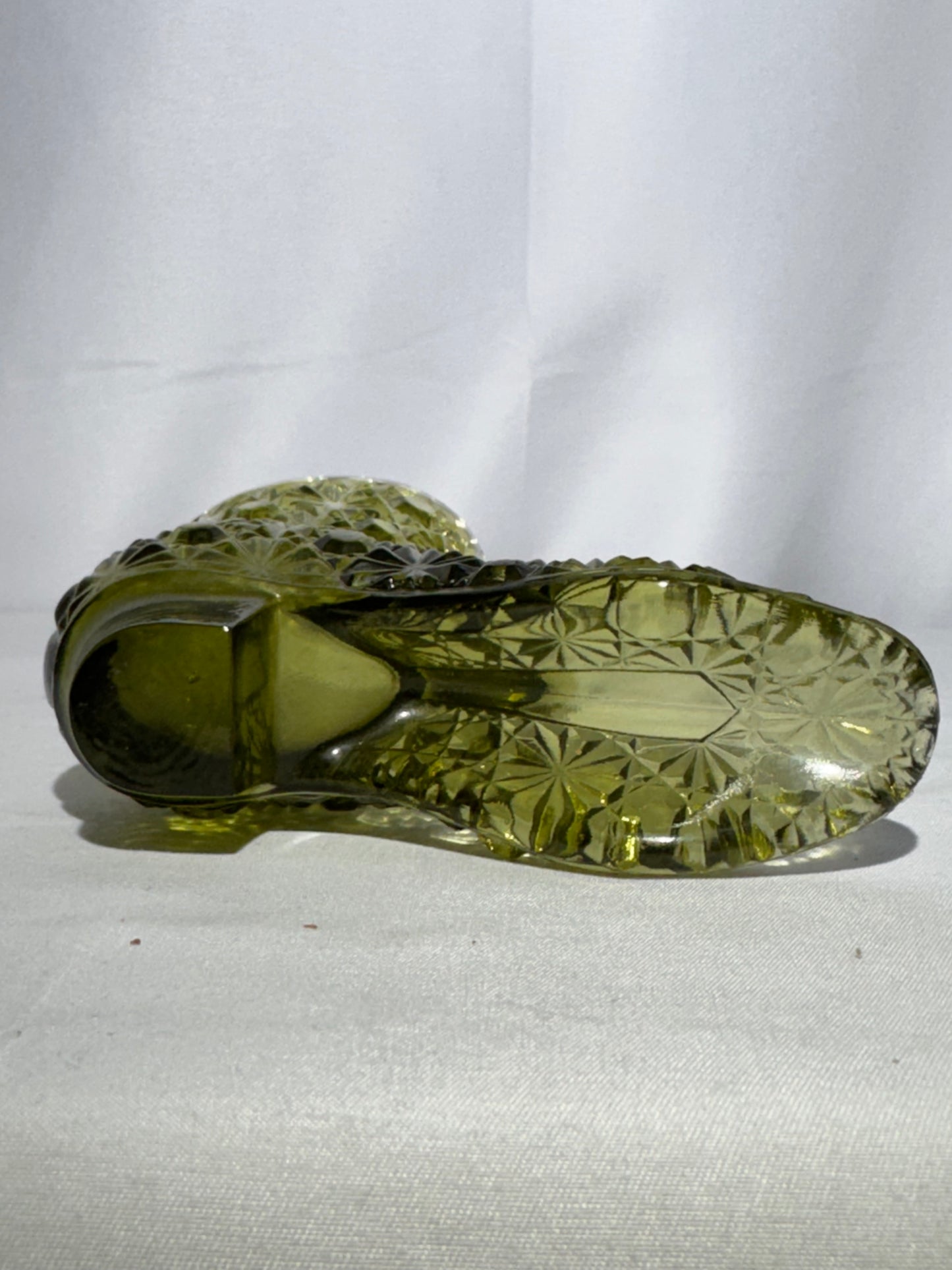 Fenton Art Glass Colonial Green Boot Toothpick Holder – Daisy & Button Pattern (1970s)