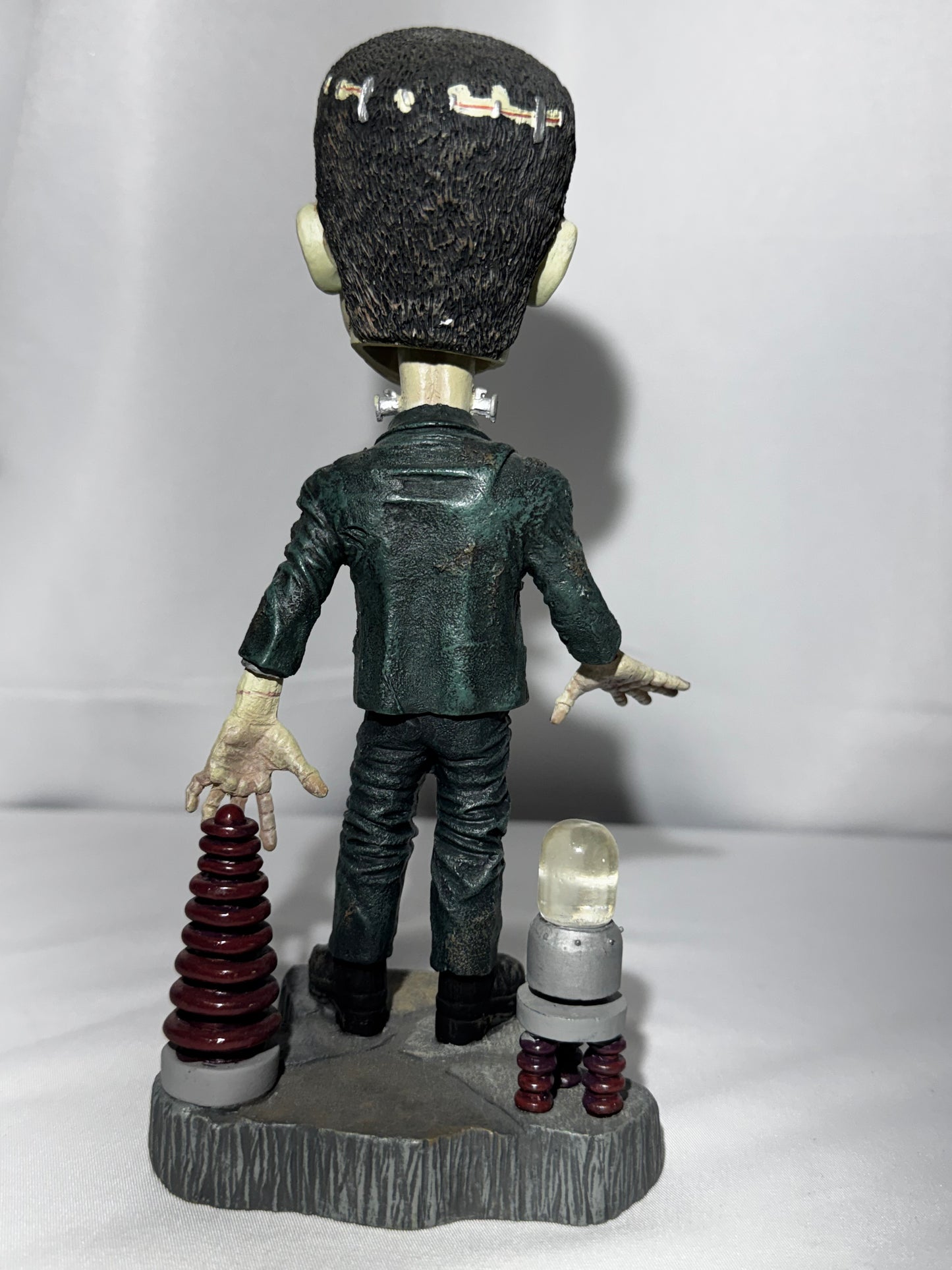 NECA Universal Monsters Frankenstein Head Knocker Bobblehead Figure 2006 w/Box