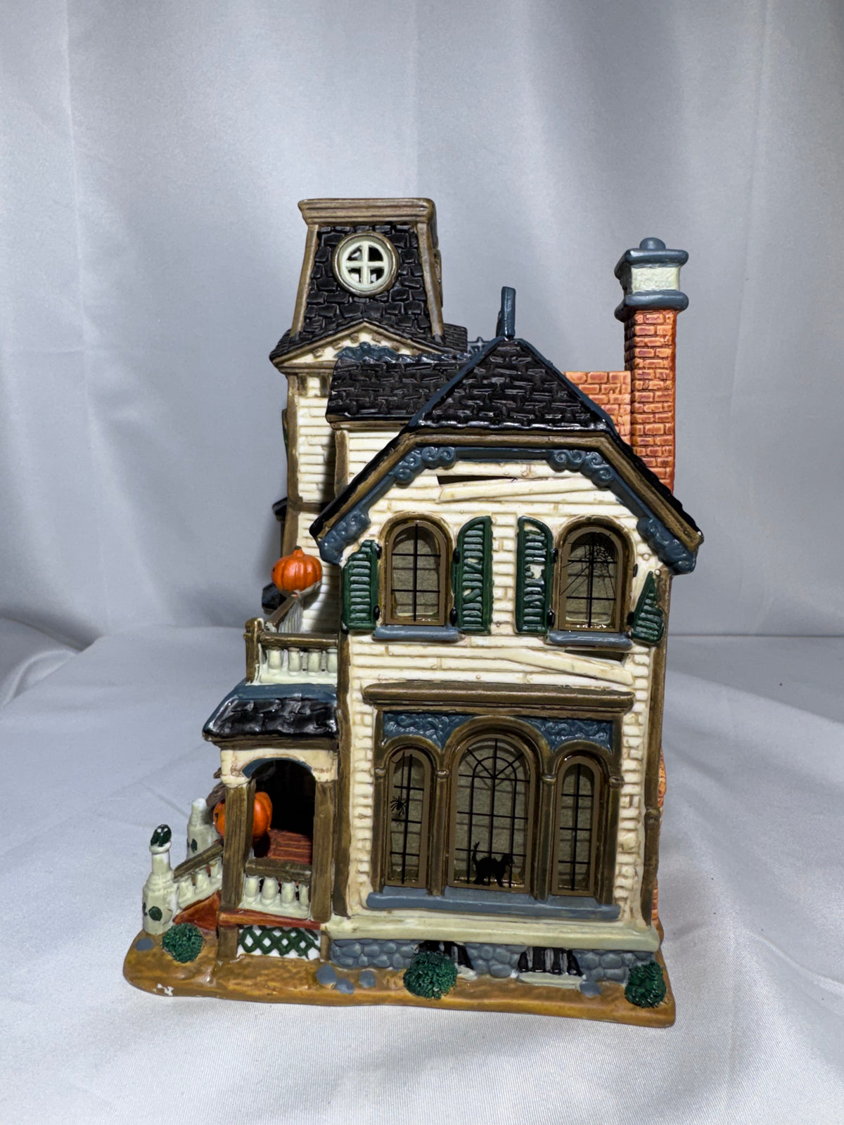 Lemax Spooky Town Greaves Manor #05473 – 2000 Retired Halloween Village Building – Parts/Repair