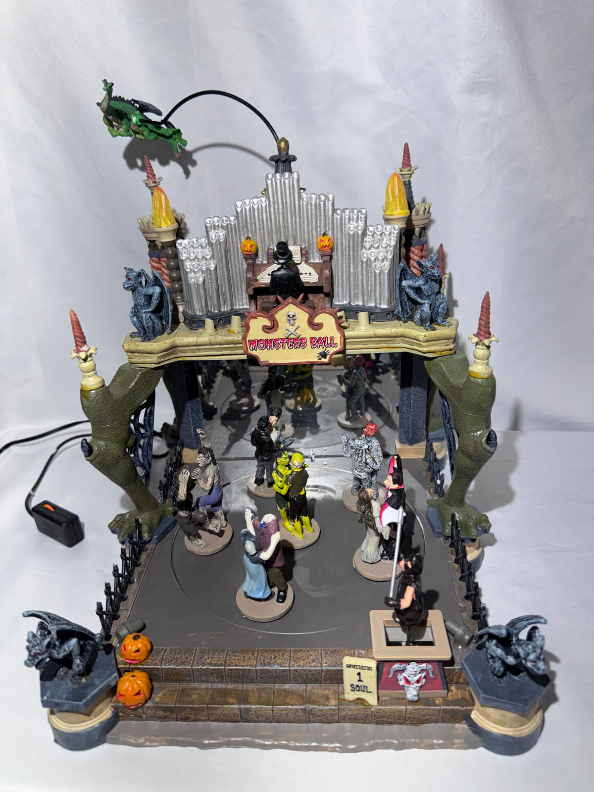 Retired Lemax Spooky Town Monsters Ball #54302 – 2005 – Complete & Tested!
