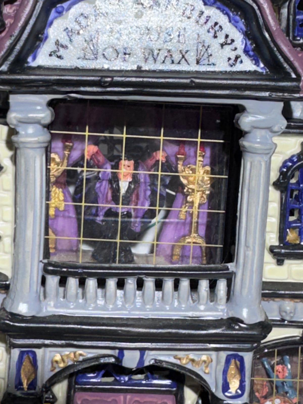 Lemax Spooky Town Madam Ashbury’s House of Wax #35784 – Retired 2003 Halloween Village