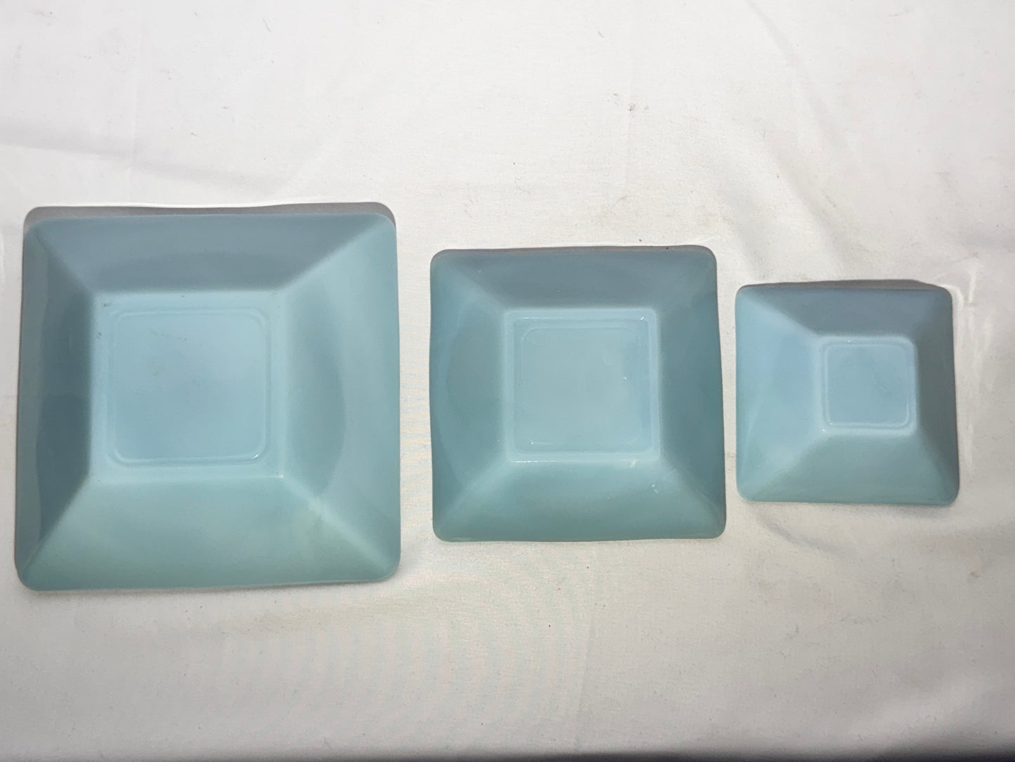 Vintage Turquoise Blue Stacking Ashtray Set – Delphite Milk Glass
